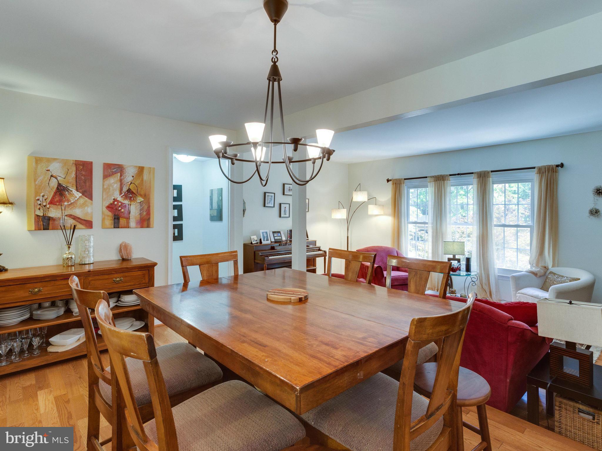 LAKEPOINTE - Residential