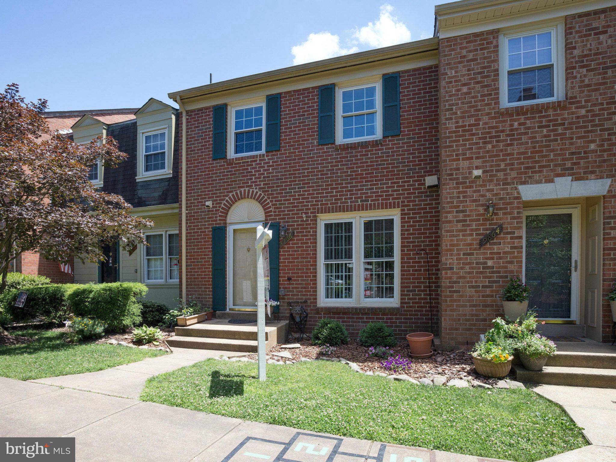 LAKEPOINTE - Residential