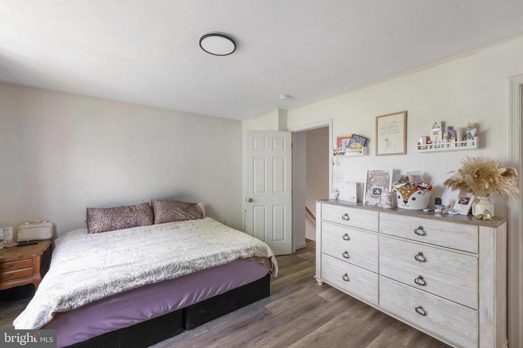 TOMS BROOK CREEK - Residential