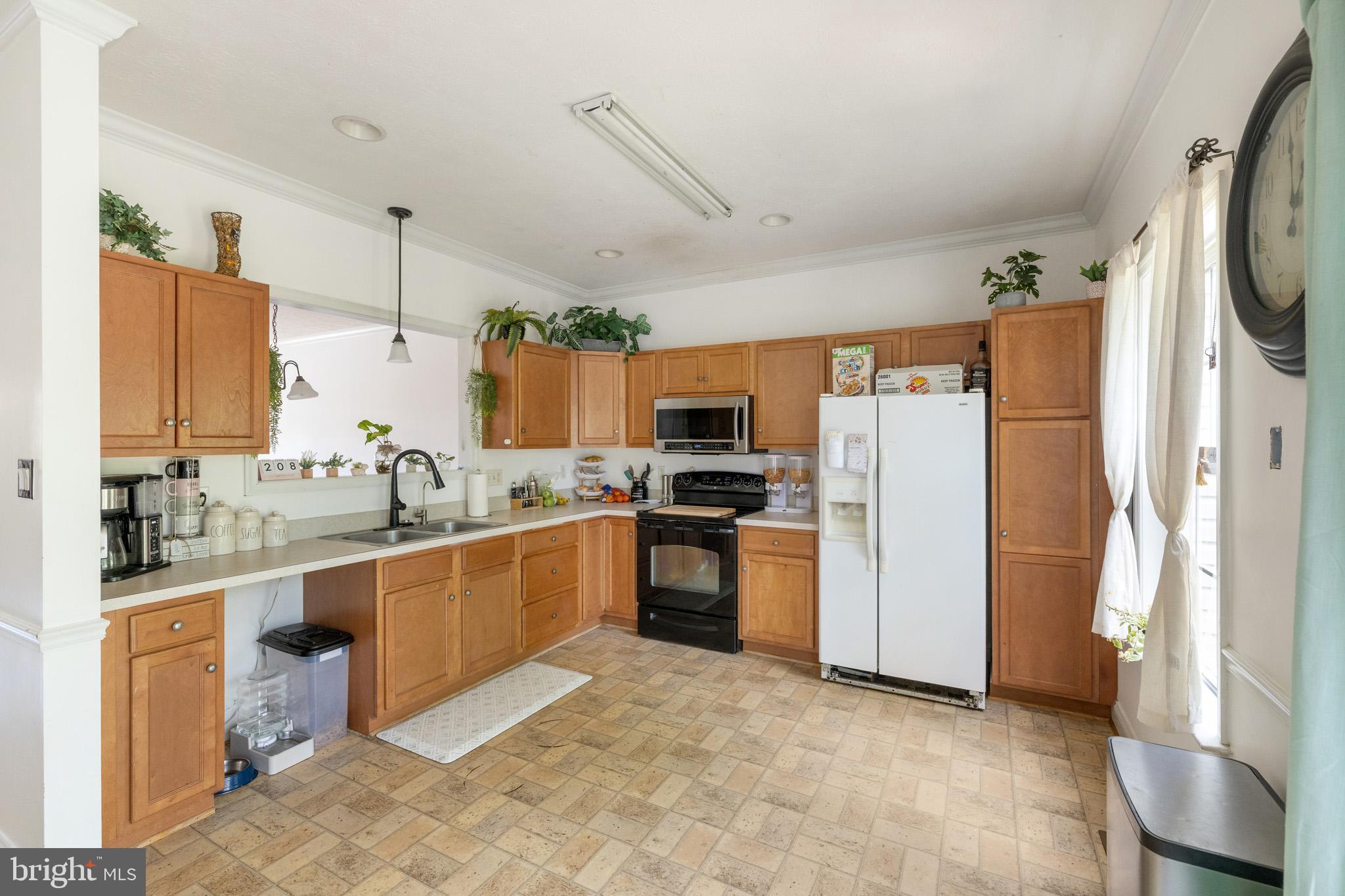 TOMS BROOK CREEK - Residential