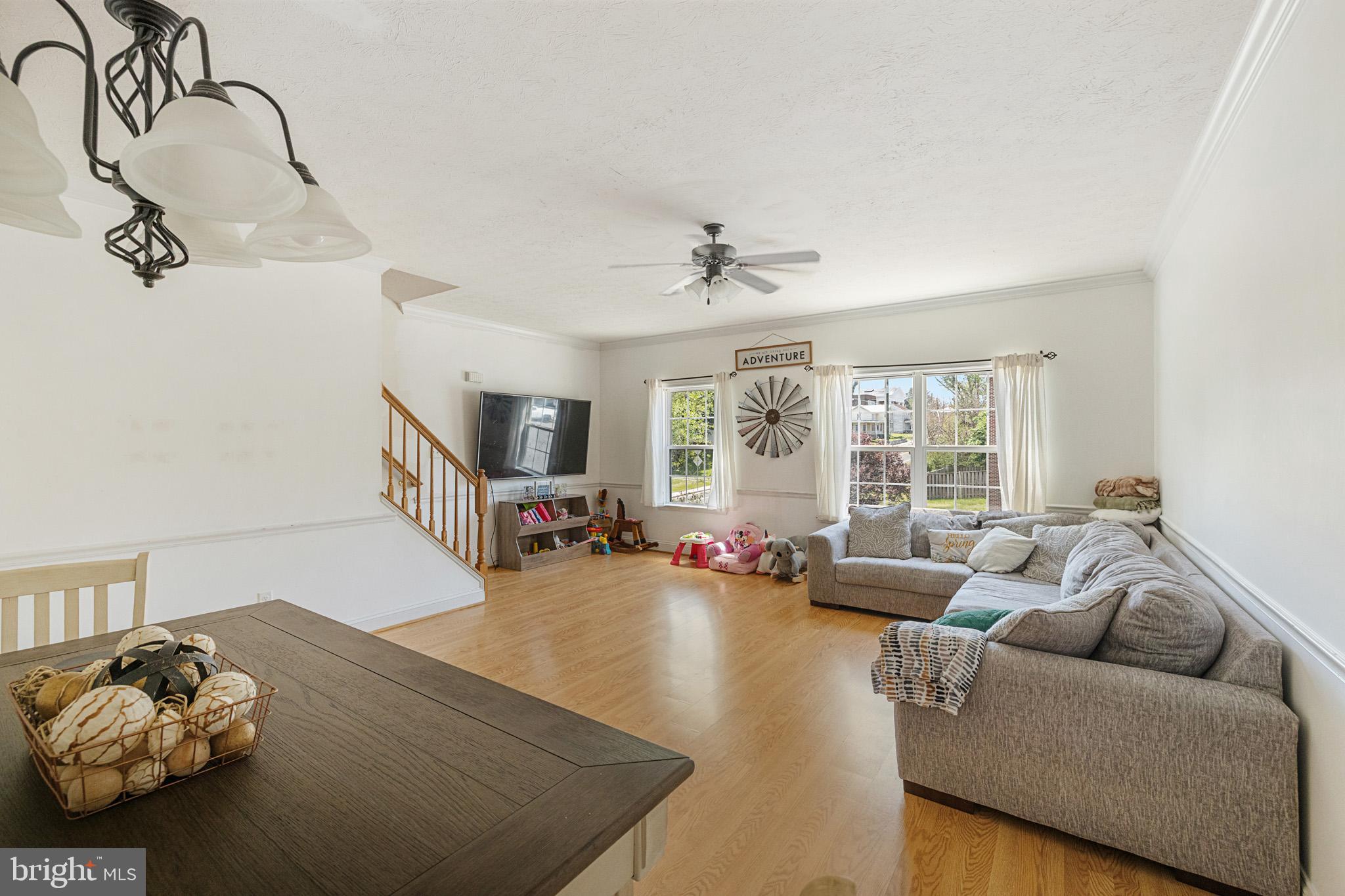 TOMS BROOK CREEK - Residential