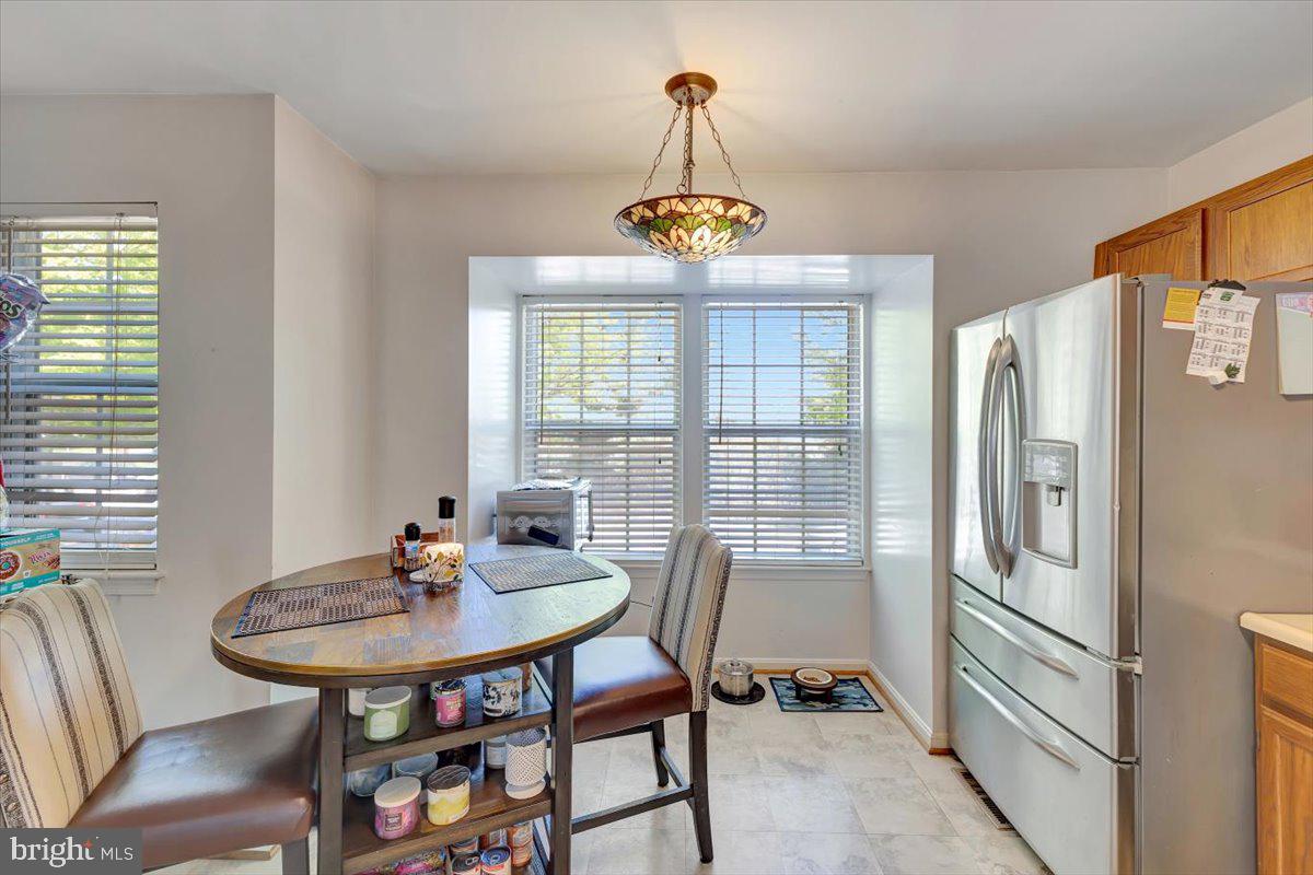 SUBURBIA/VILLAGE OF TIMBER GROVE - Residential