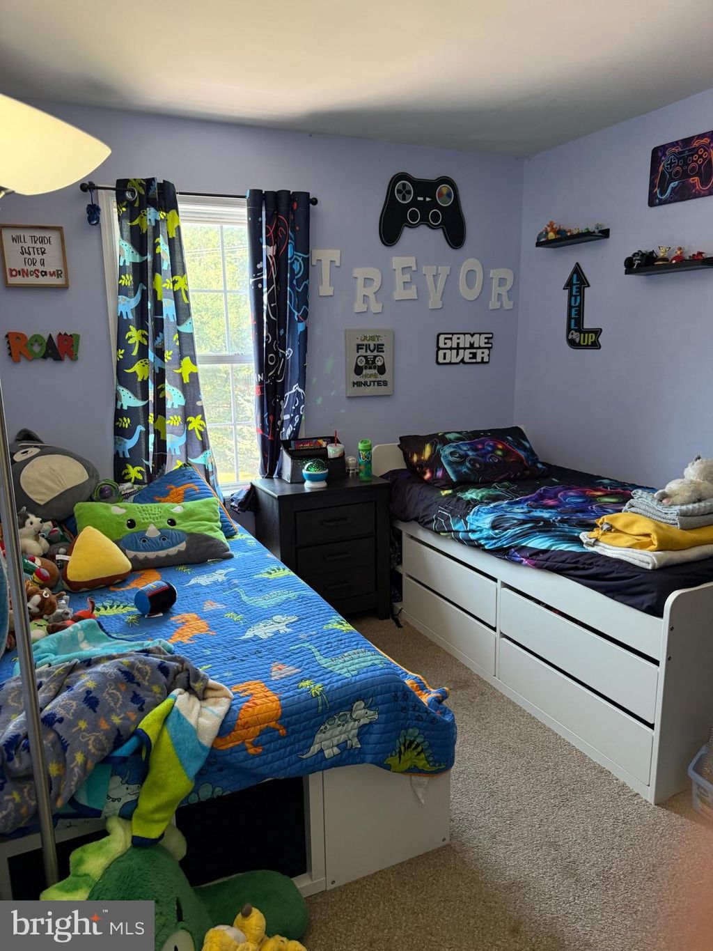 Photo of 811 Knoll Drive, MOUNT JOY, PA 17552 (MLS # PALA2075338)