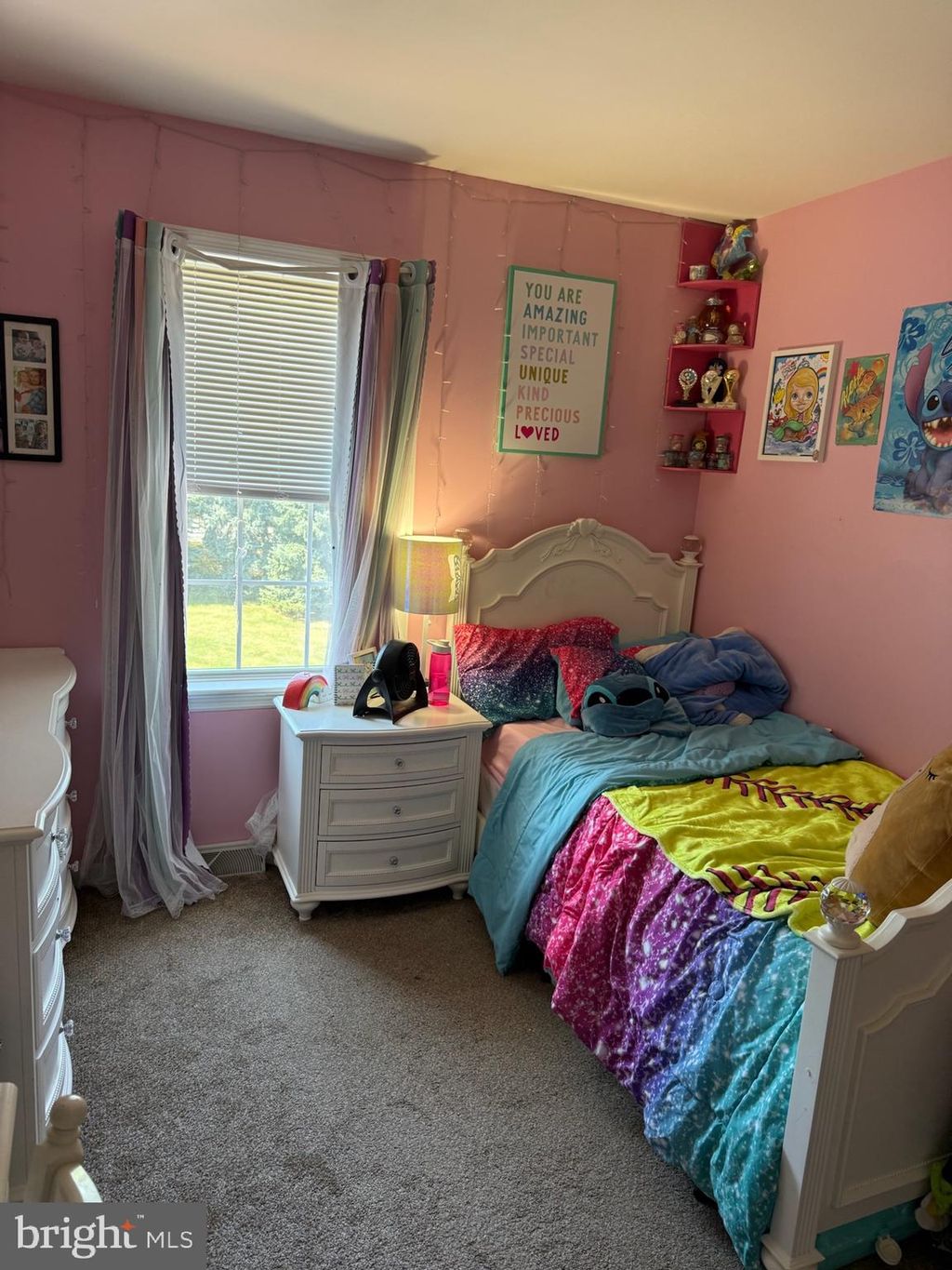 Photo of 811 Knoll Drive, MOUNT JOY, PA 17552 (MLS # PALA2075338)