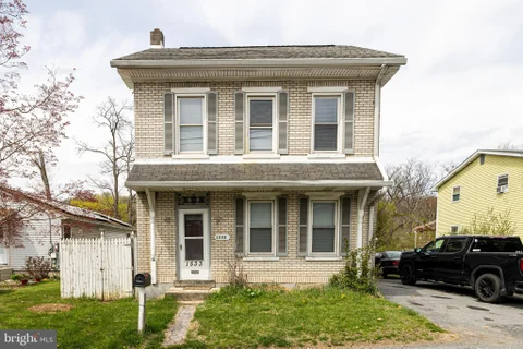 1533 E Emmaus Avenue, Allentown, PA MLS: PALH2015228