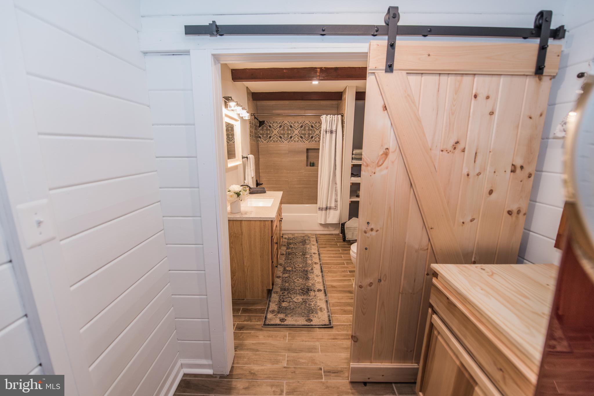 SHANNONDALE - Residential