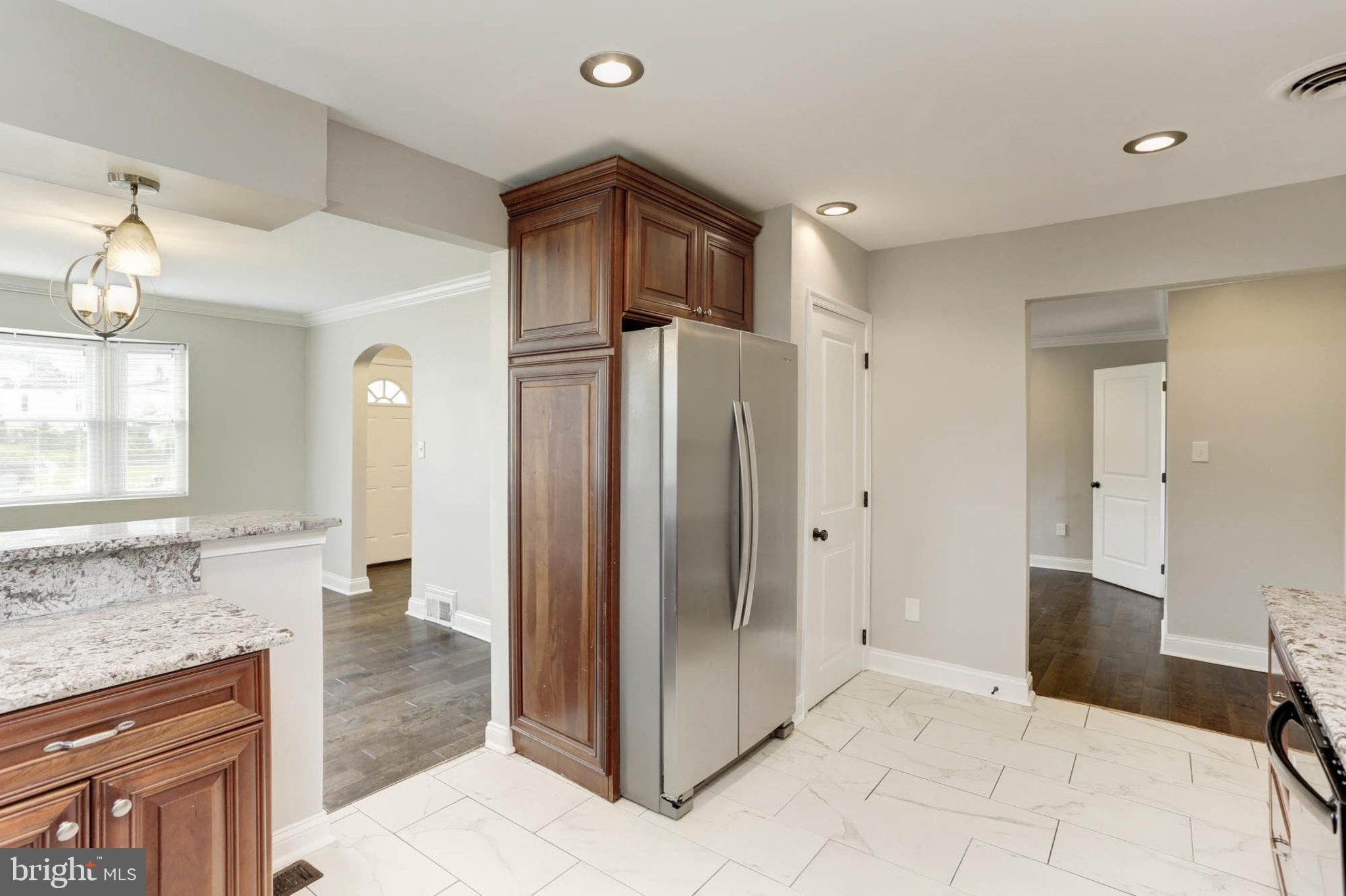 LAURAVILLE HISTORIC DISTRICT - Residential