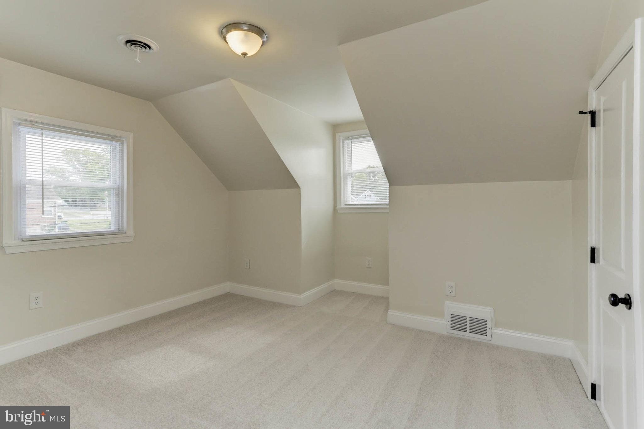 LAURAVILLE HISTORIC DISTRICT - Residential