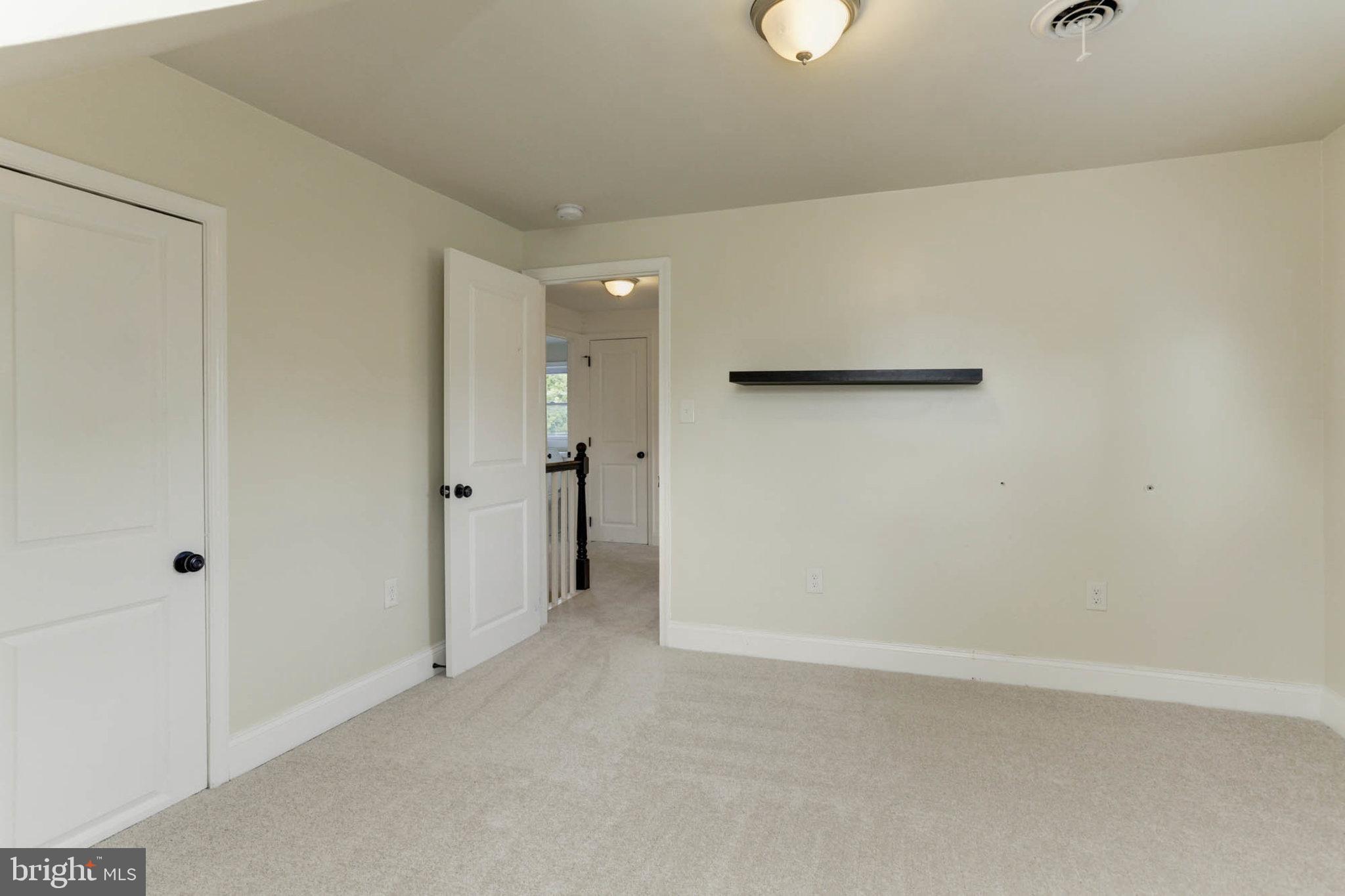 LAURAVILLE HISTORIC DISTRICT - Residential