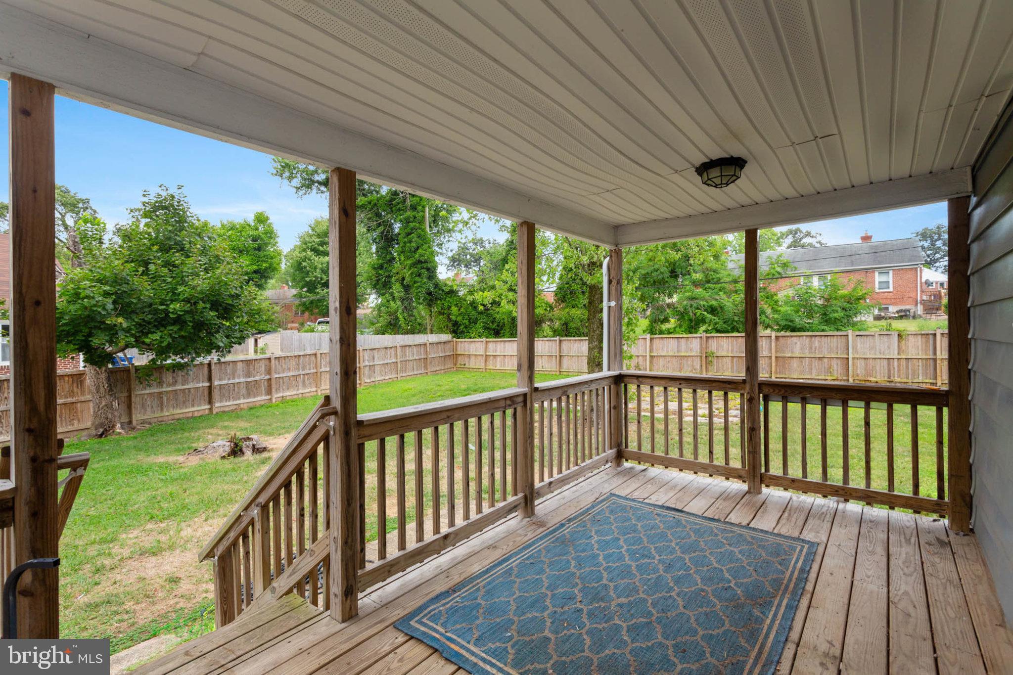 LAURAVILLE HISTORIC DISTRICT - Residential