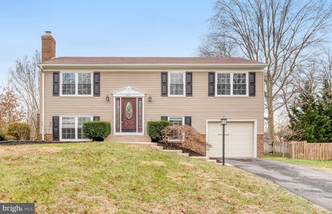 3471 MOUNT BURNSIDE WAY WOODBRIDGE VA 22192