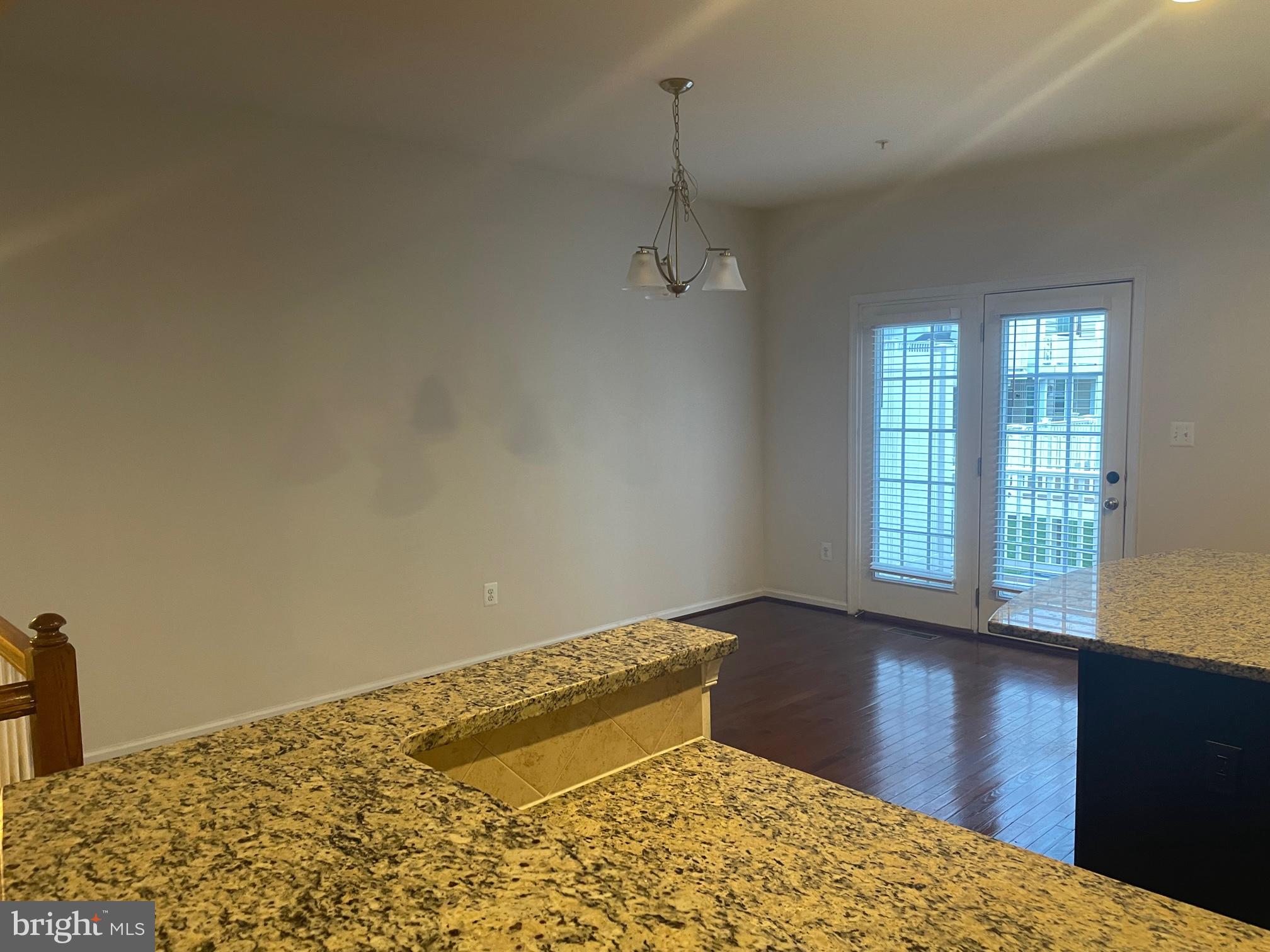 HOWARD SQUARE - Residential Lease