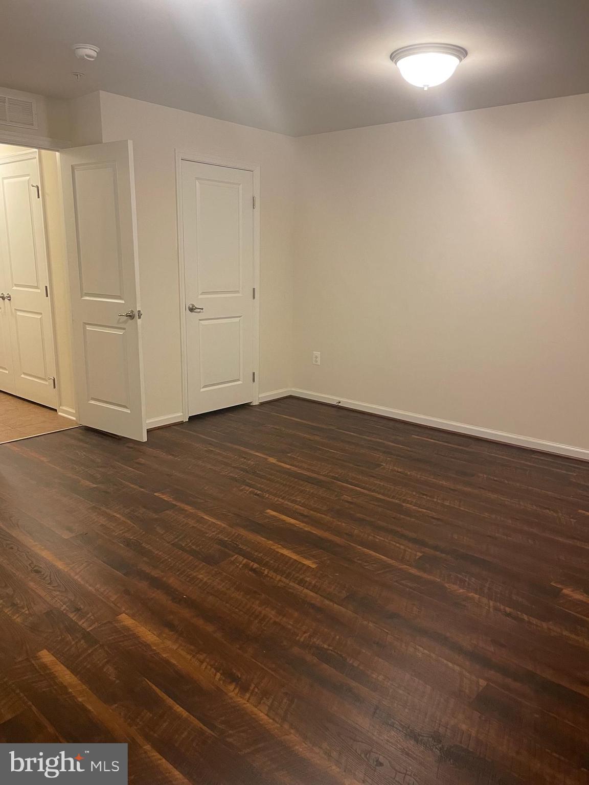 HOWARD SQUARE - Residential Lease