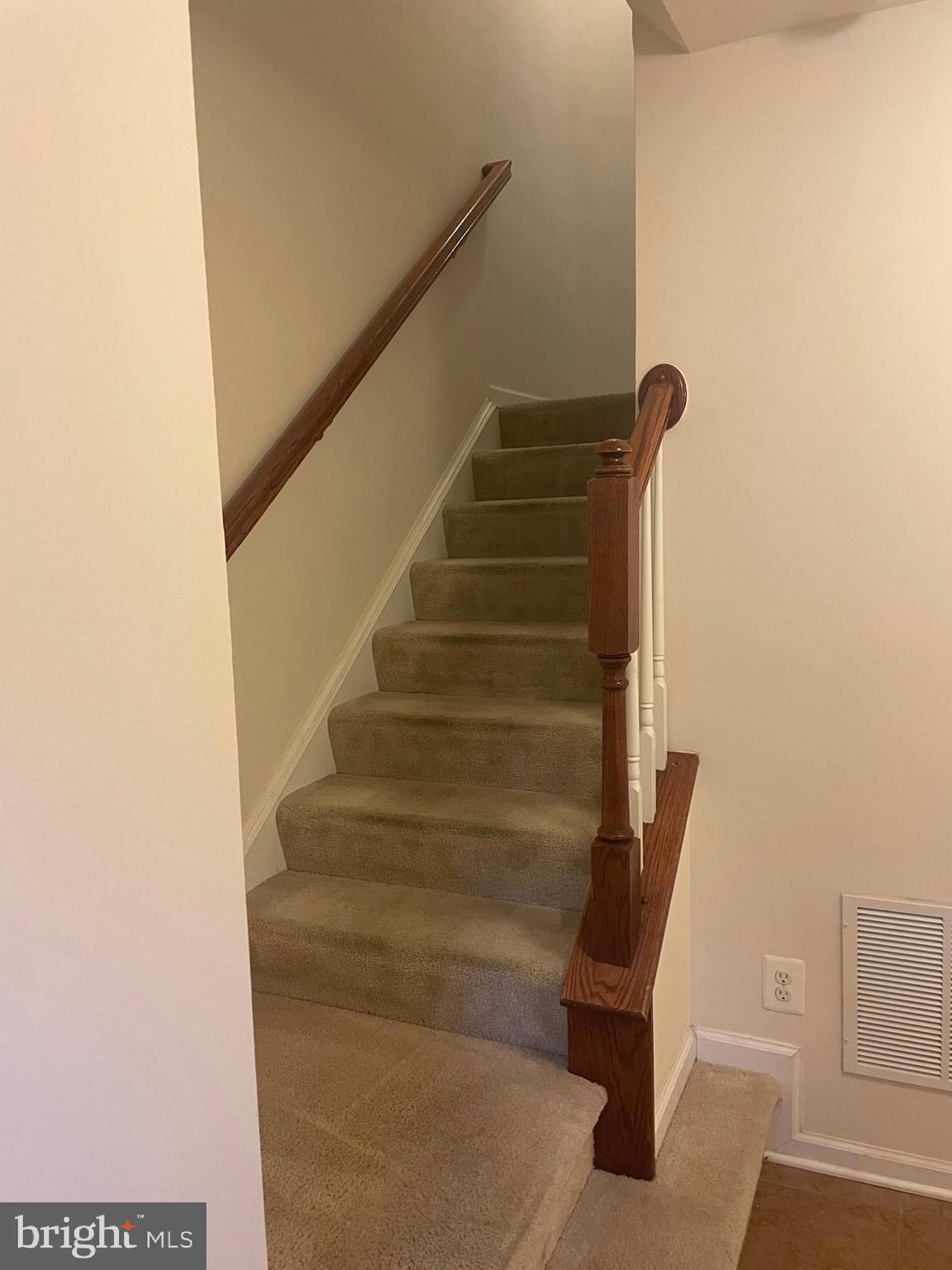 HOWARD SQUARE - Residential Lease