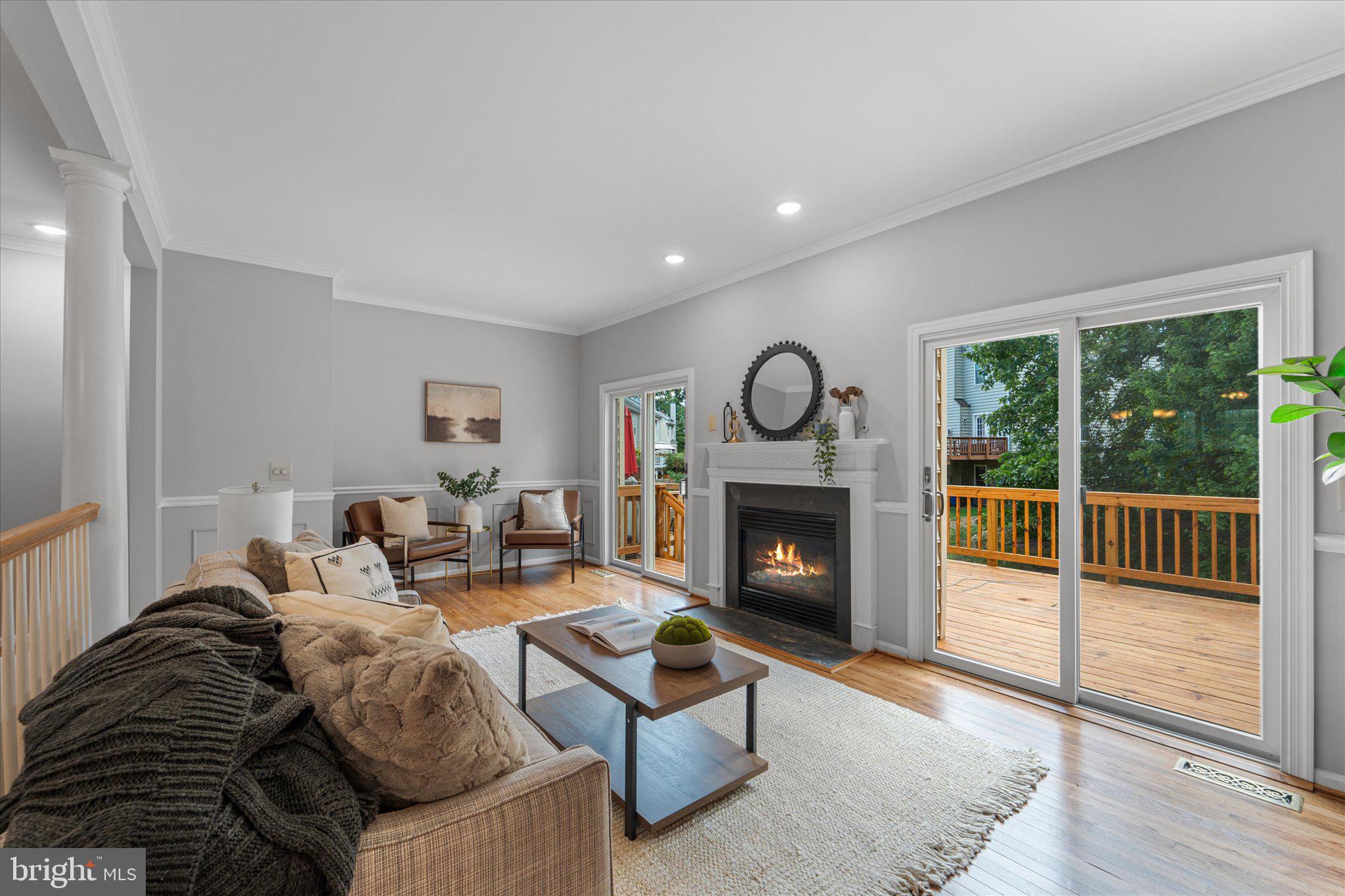 ASHBURN VILLAGE - Residential