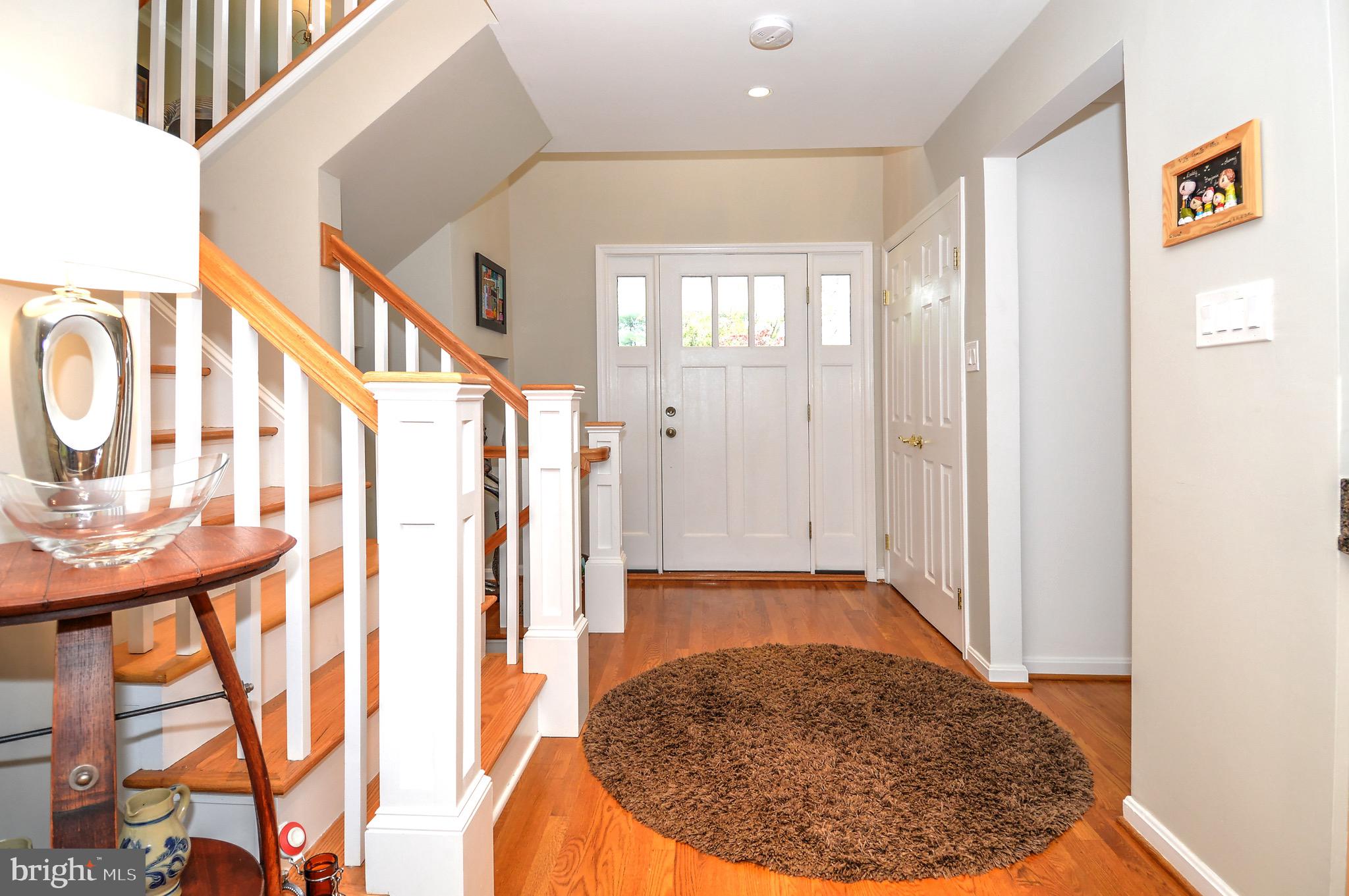 LAKEVALE COURT - Residential