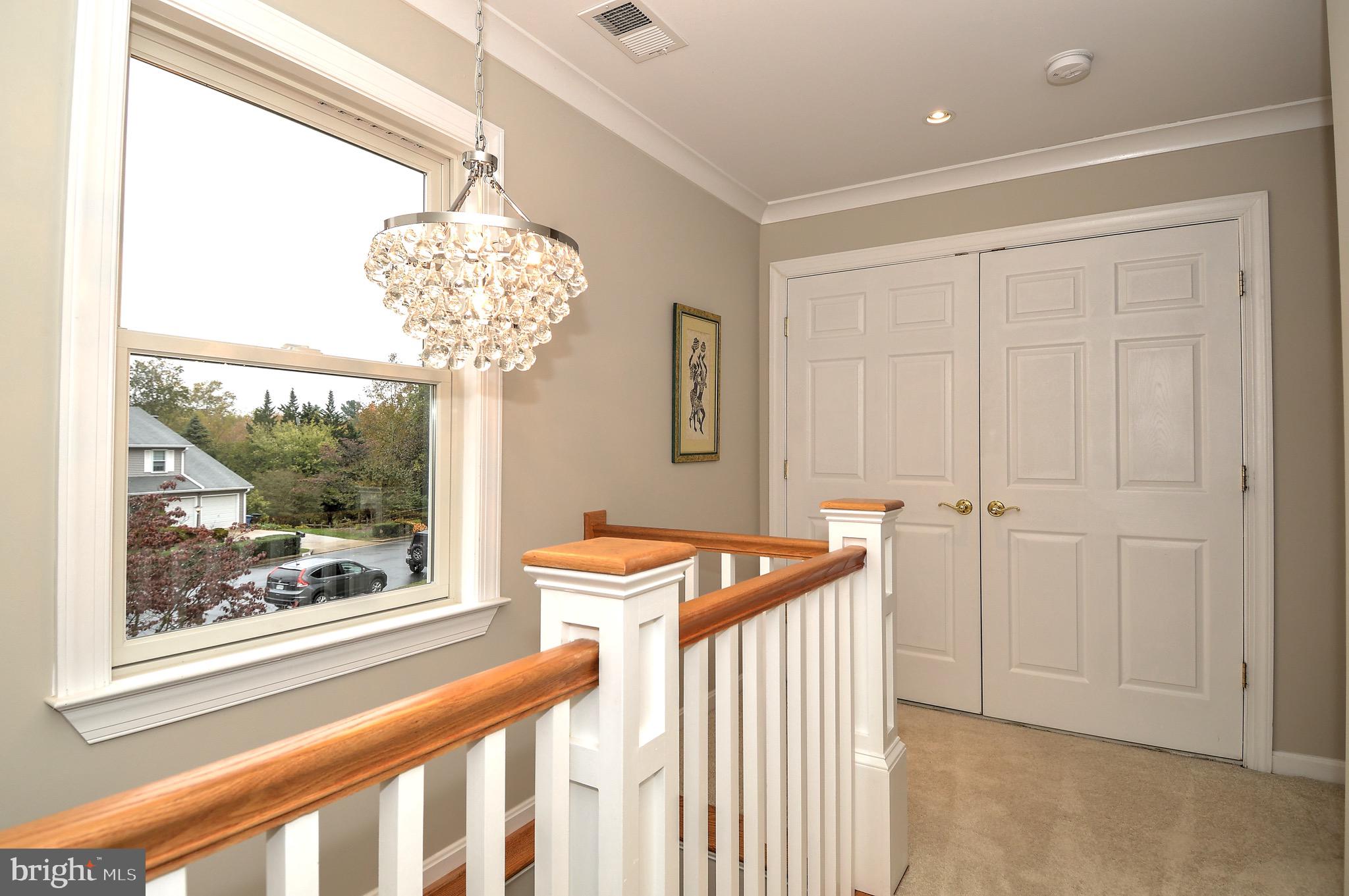 LAKEVALE COURT - Residential