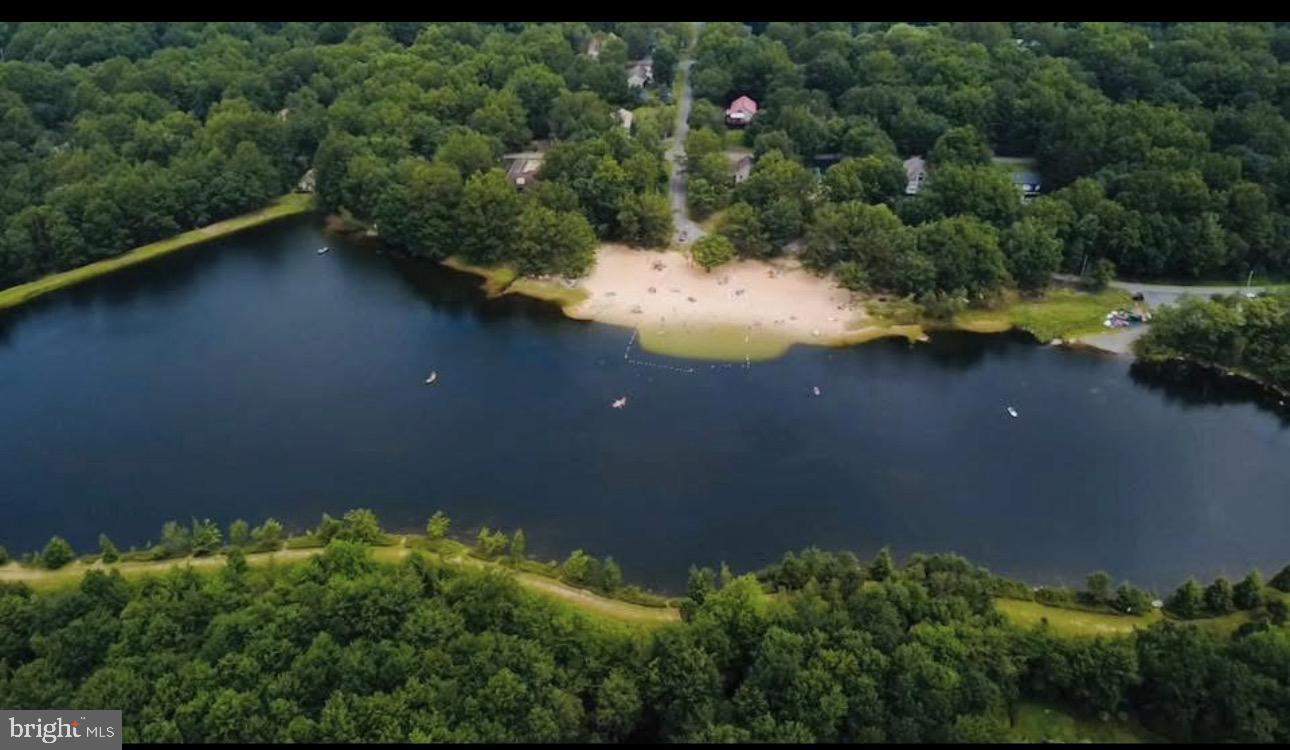 INDIAN MOUNTAIN LAKE - Residential