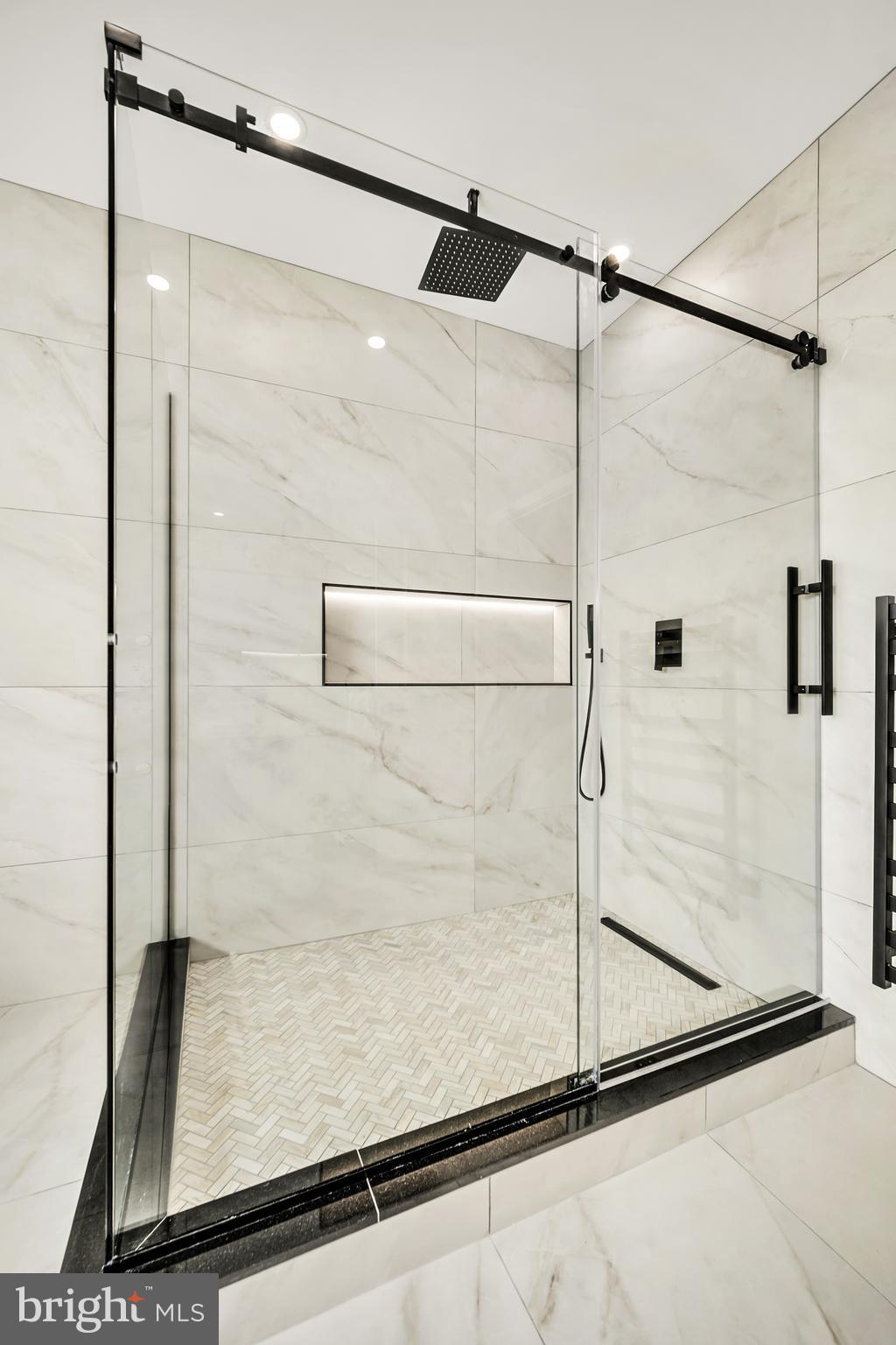 GRADUATE HOSPITAL - Residential