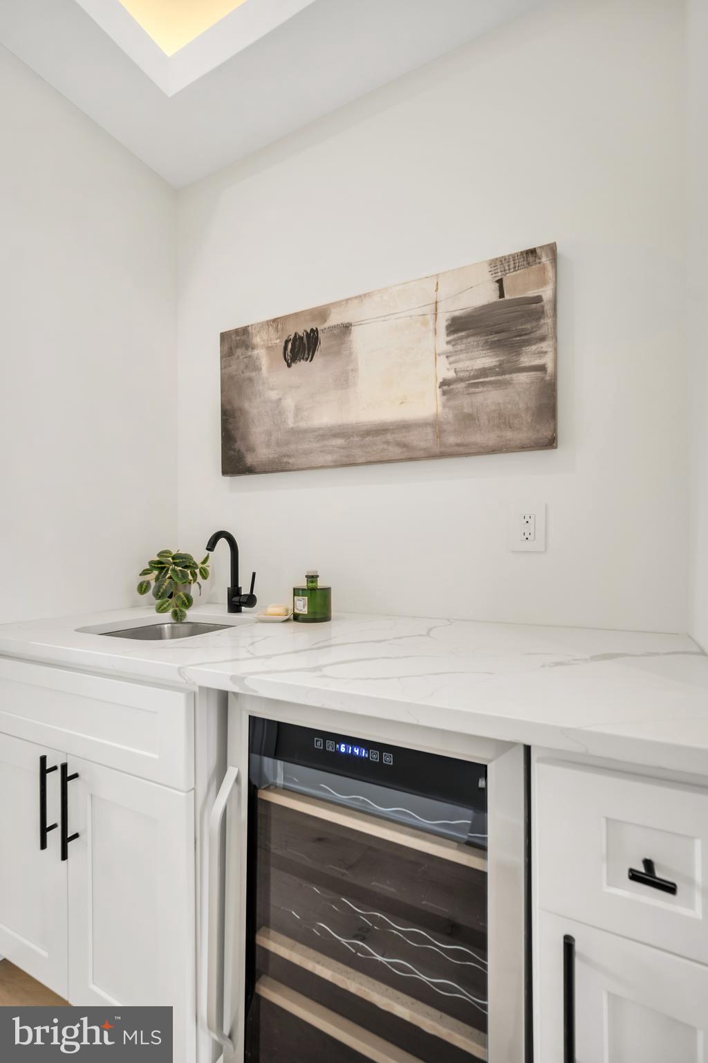 GRADUATE HOSPITAL - Residential