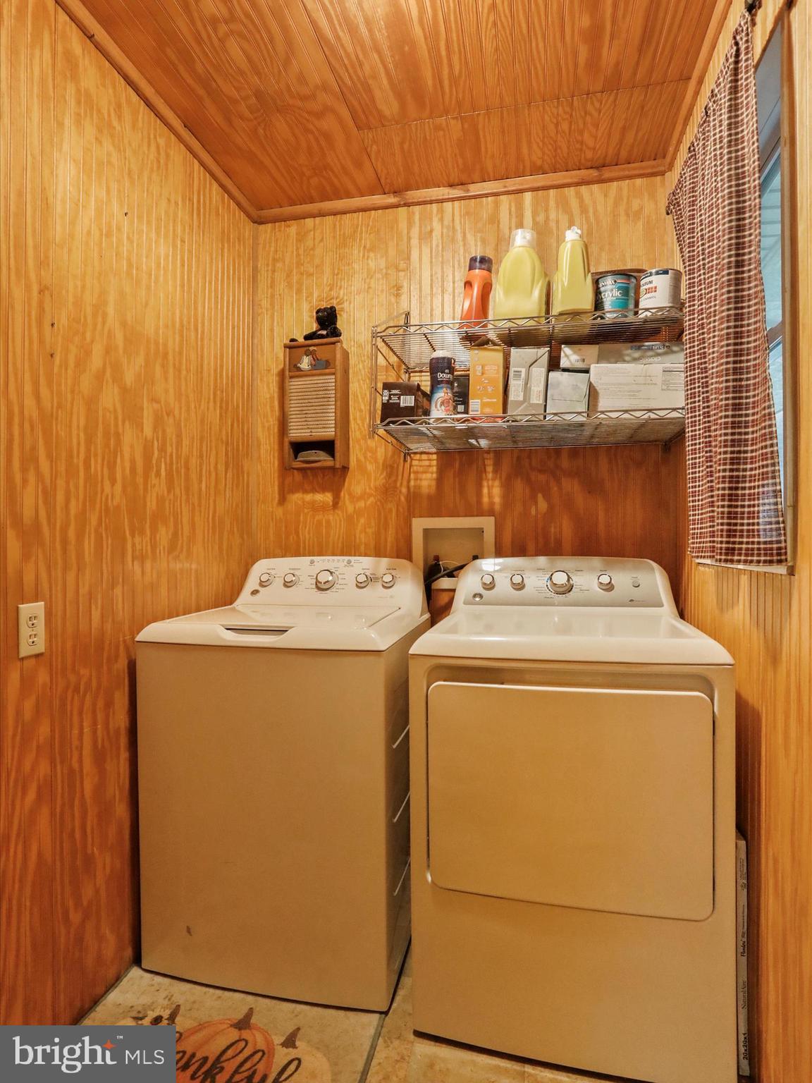 CEDAR RUN - Residential