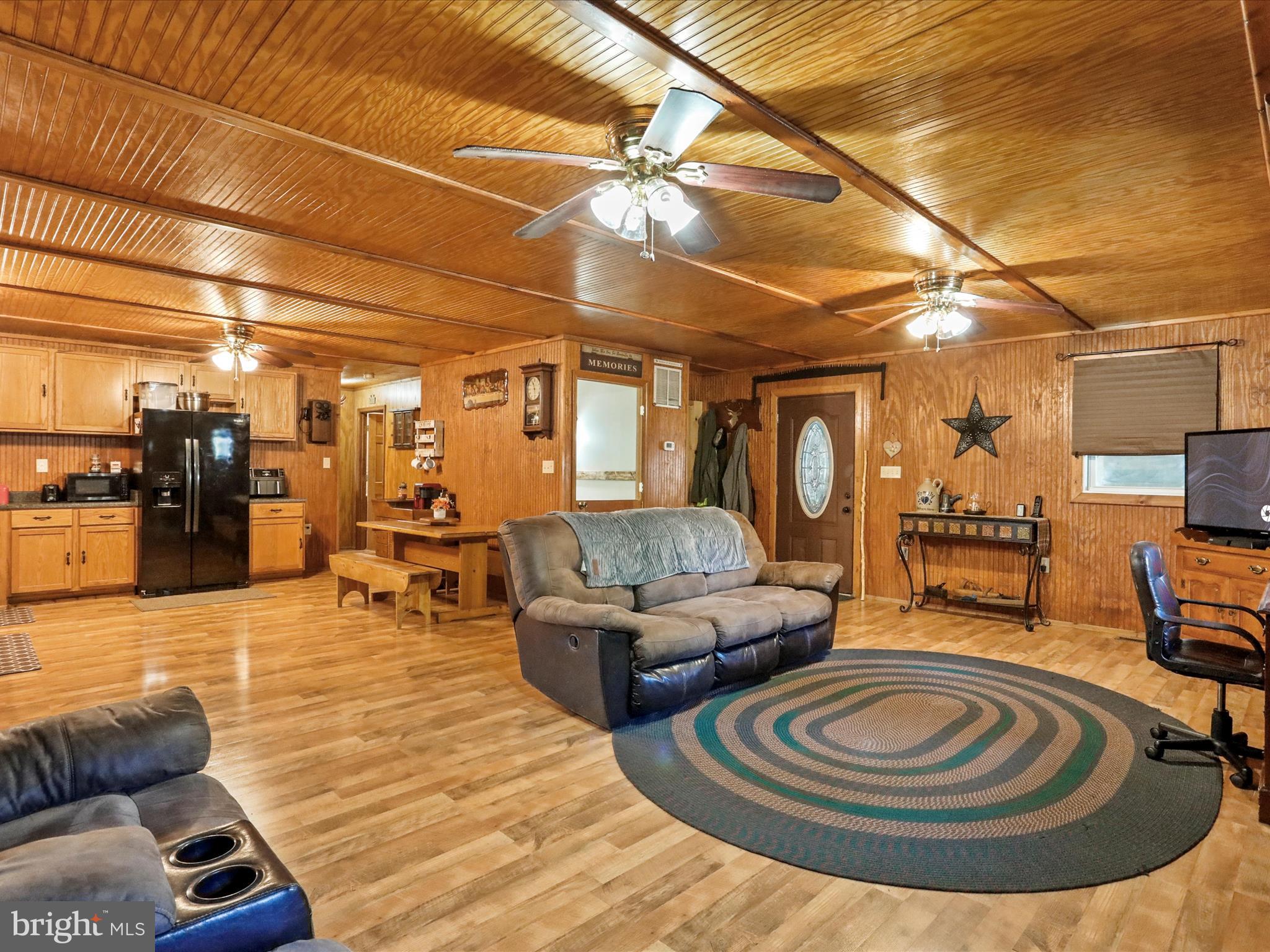 CEDAR RUN - Residential