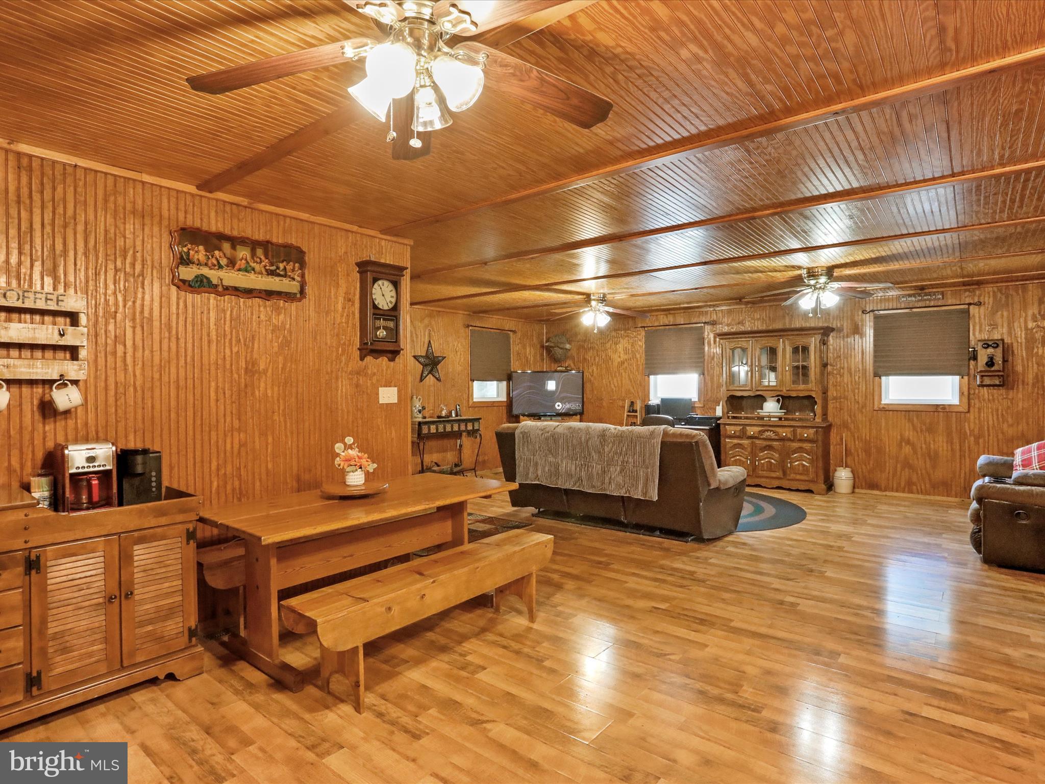 CEDAR RUN - Residential