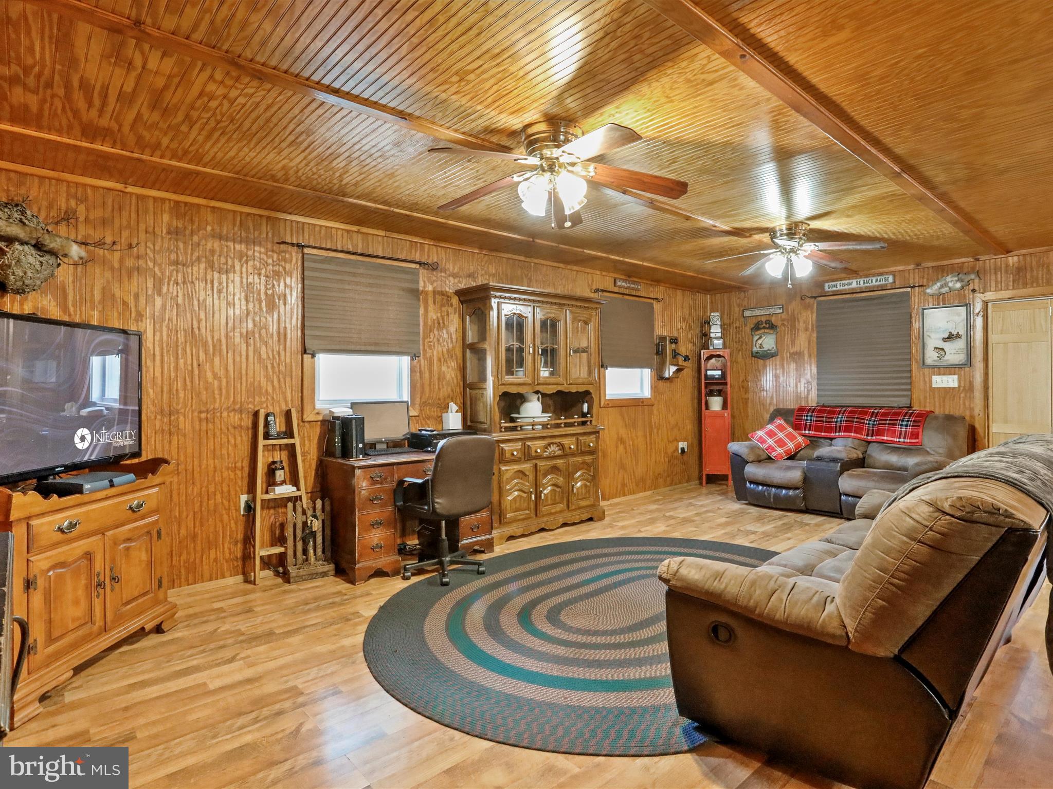 CEDAR RUN - Residential