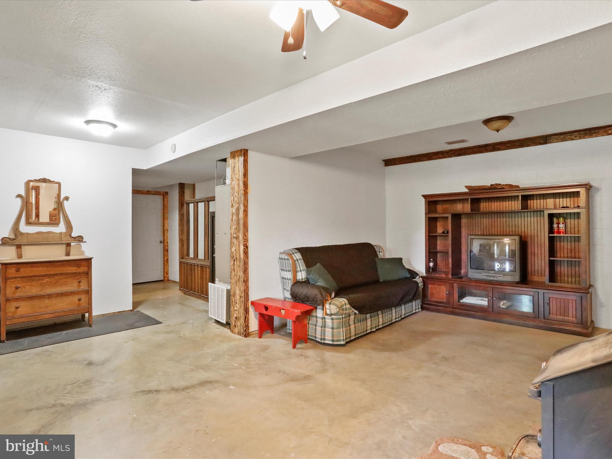 CEDAR RUN - Residential