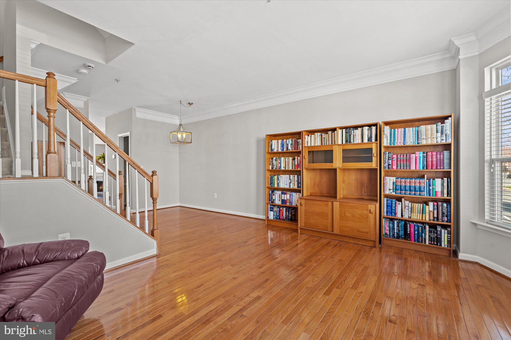 CAMERON STATION - Residential