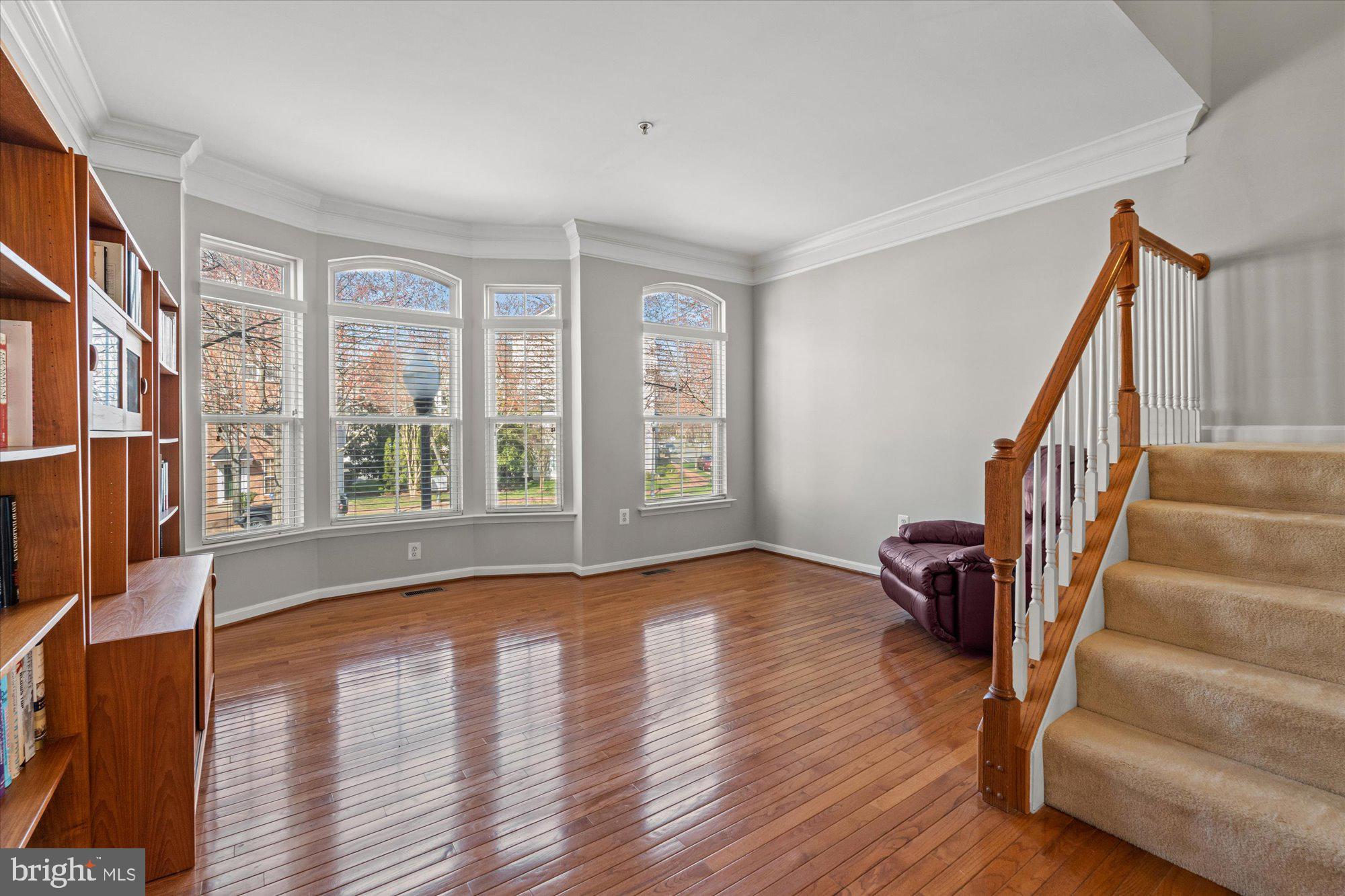 CAMERON STATION - Residential