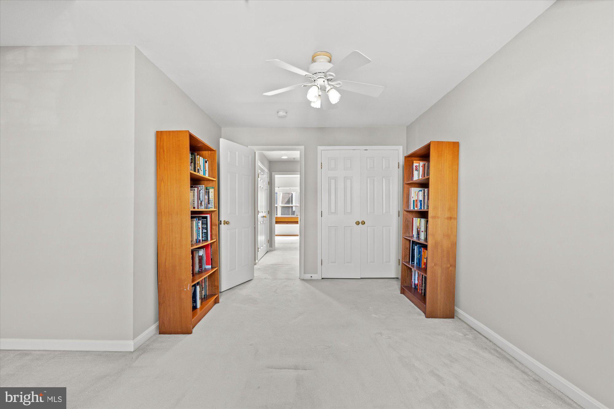 CAMERON STATION - Residential