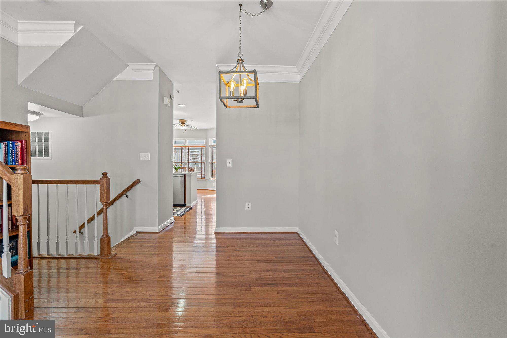 CAMERON STATION - Residential