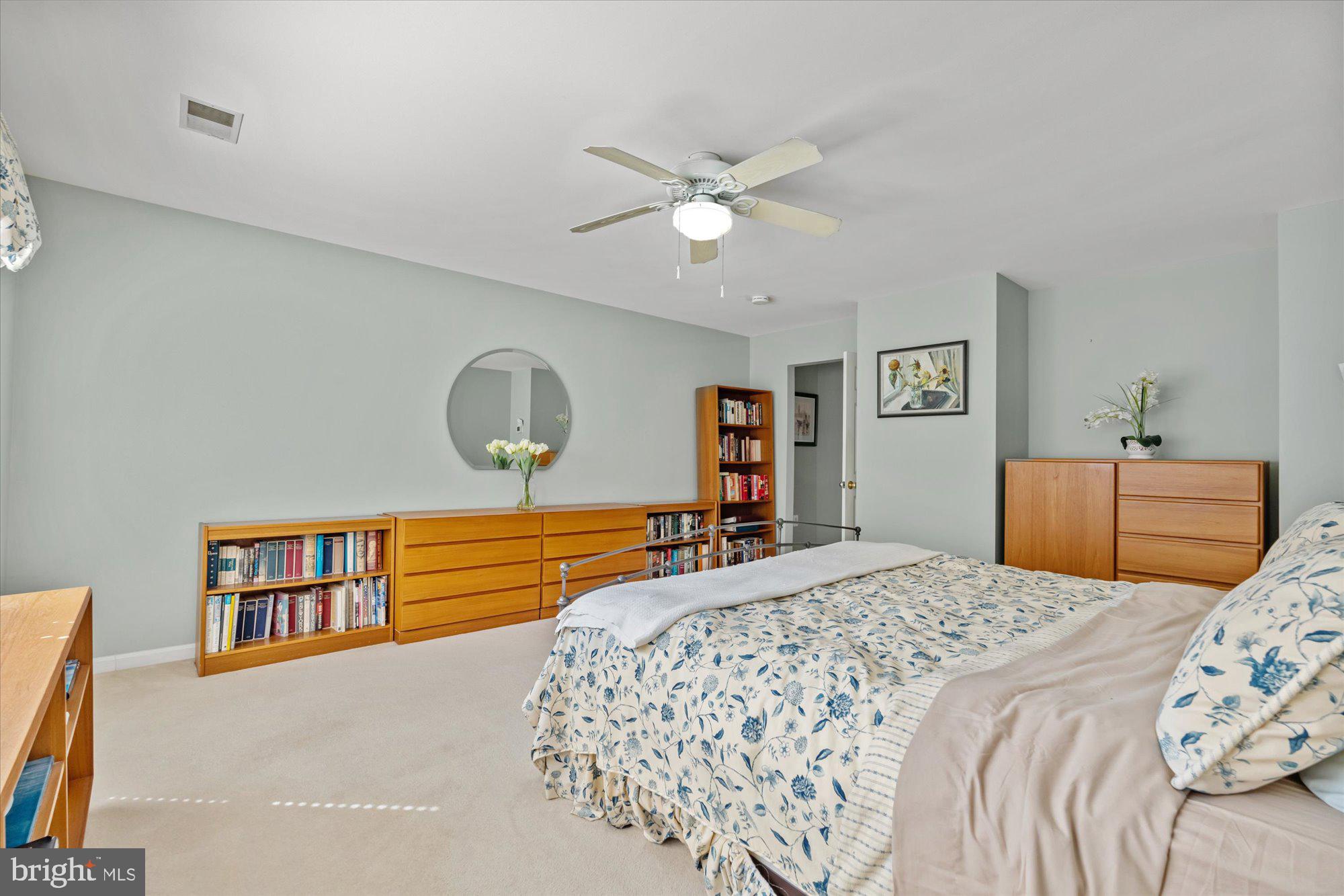 CAMERON STATION - Residential