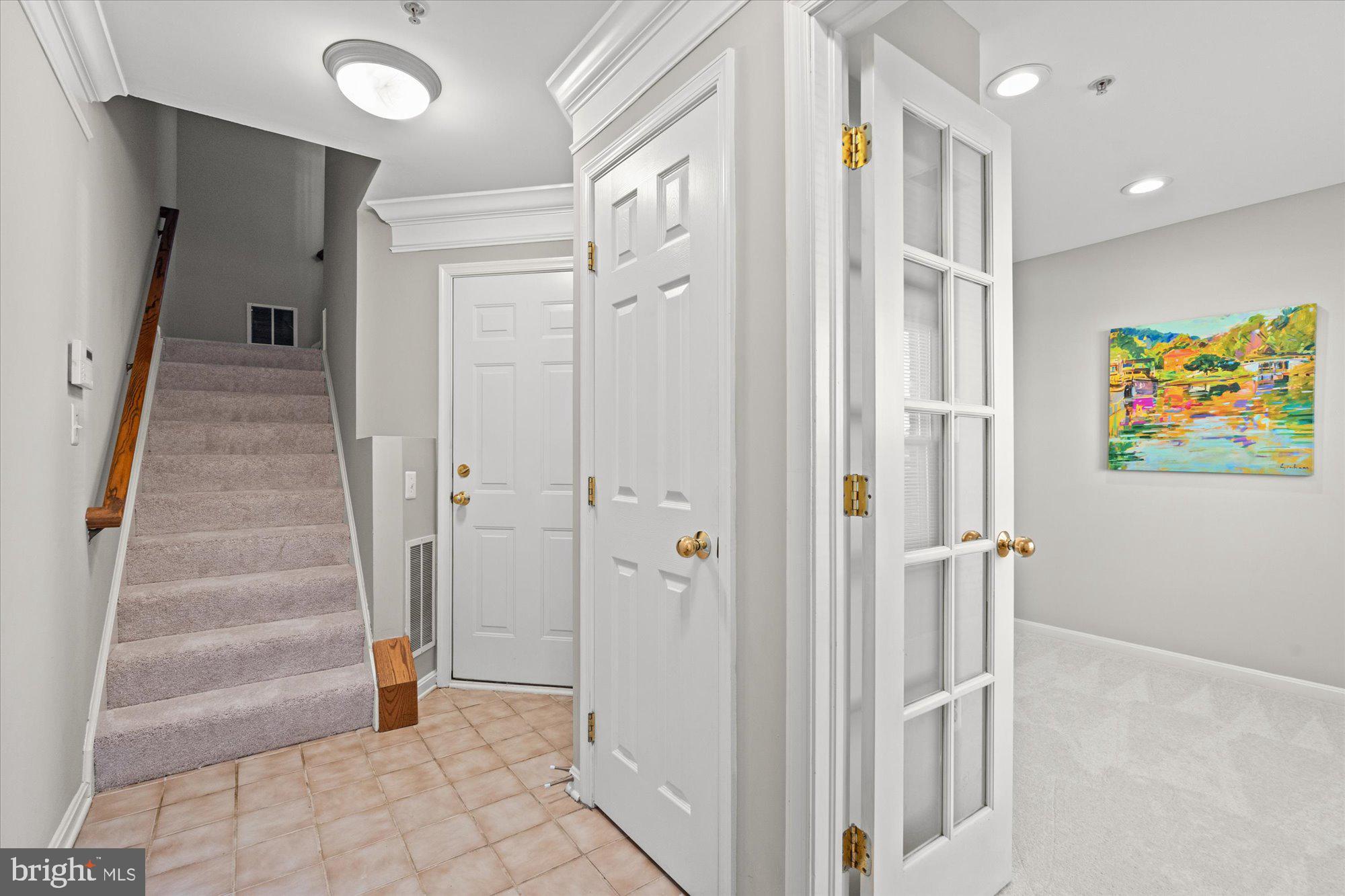 CAMERON STATION - Residential