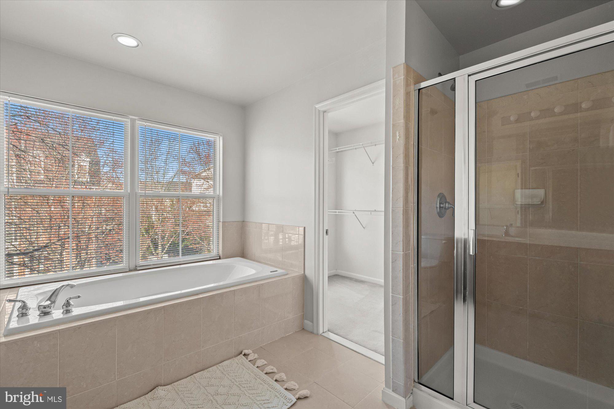 CAMERON STATION - Residential