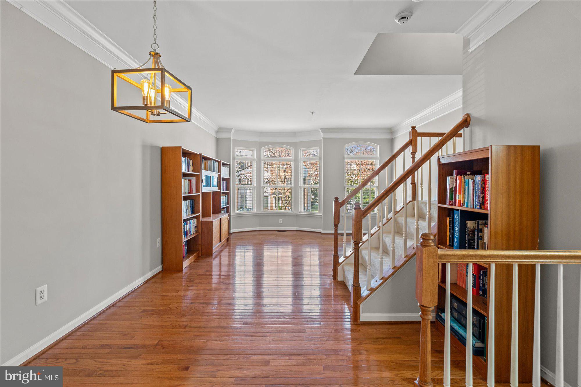 CAMERON STATION - Residential