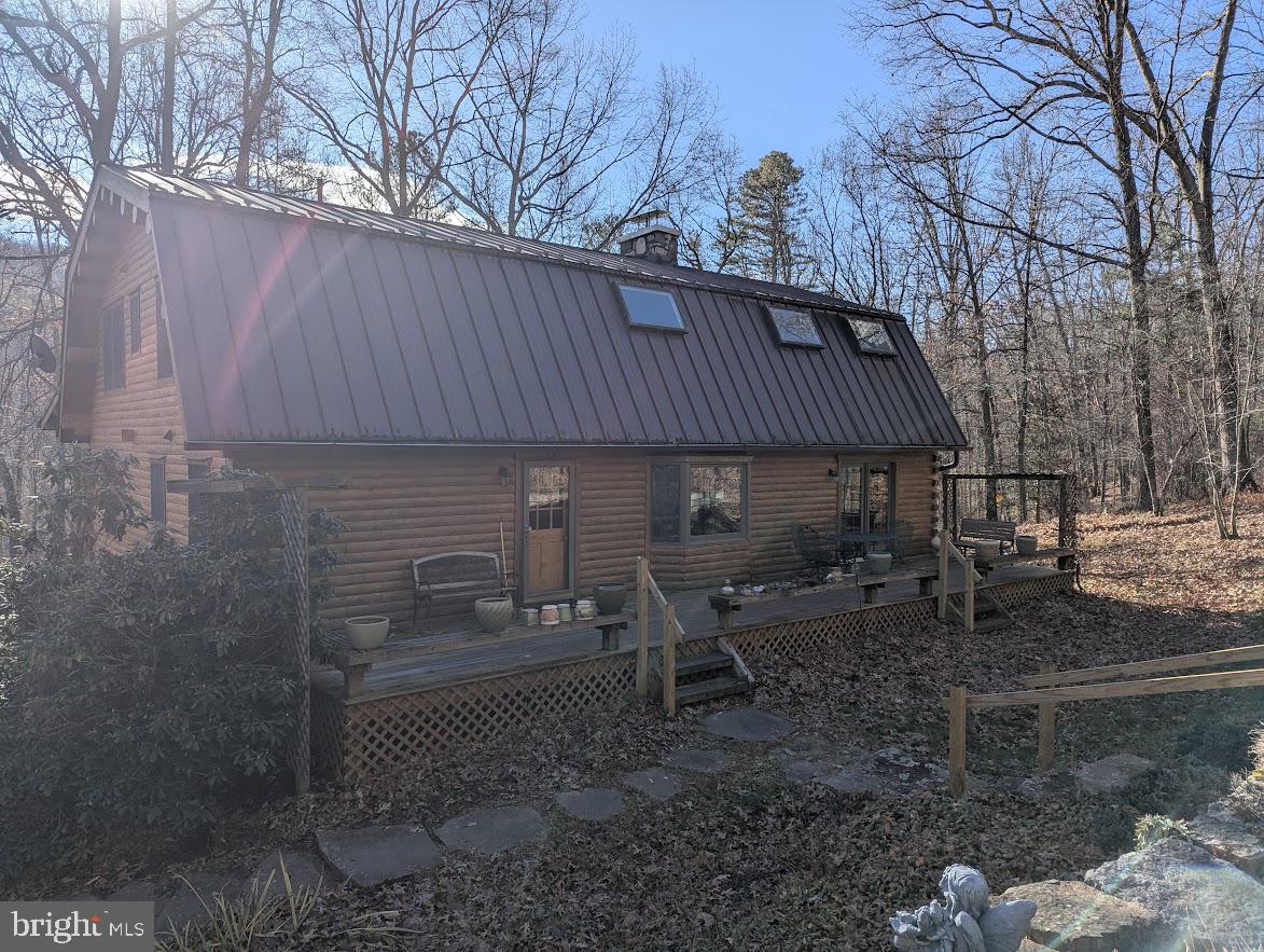 HIDDEN VALLEY - Residential