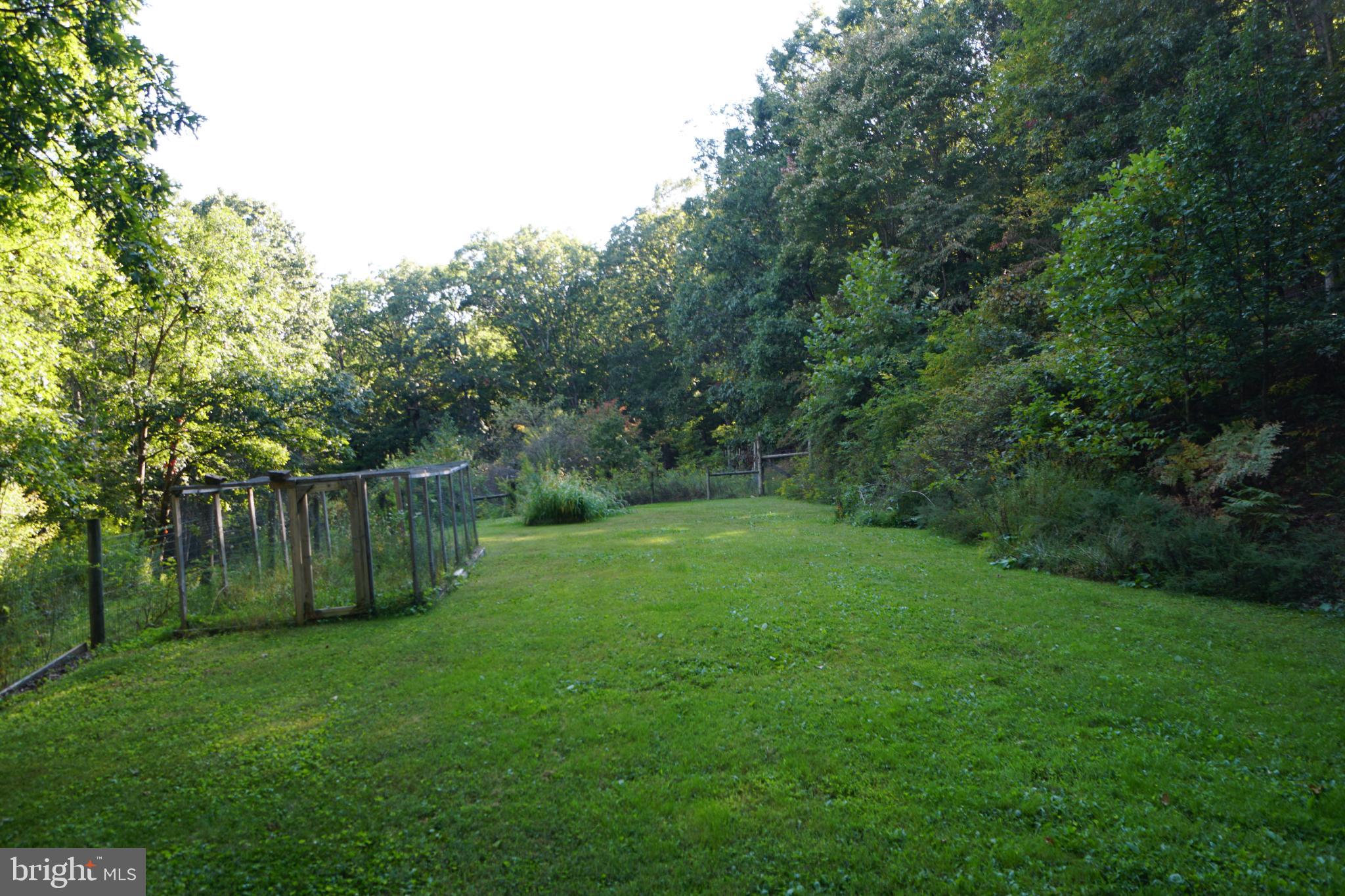 HIDDEN VALLEY - Residential