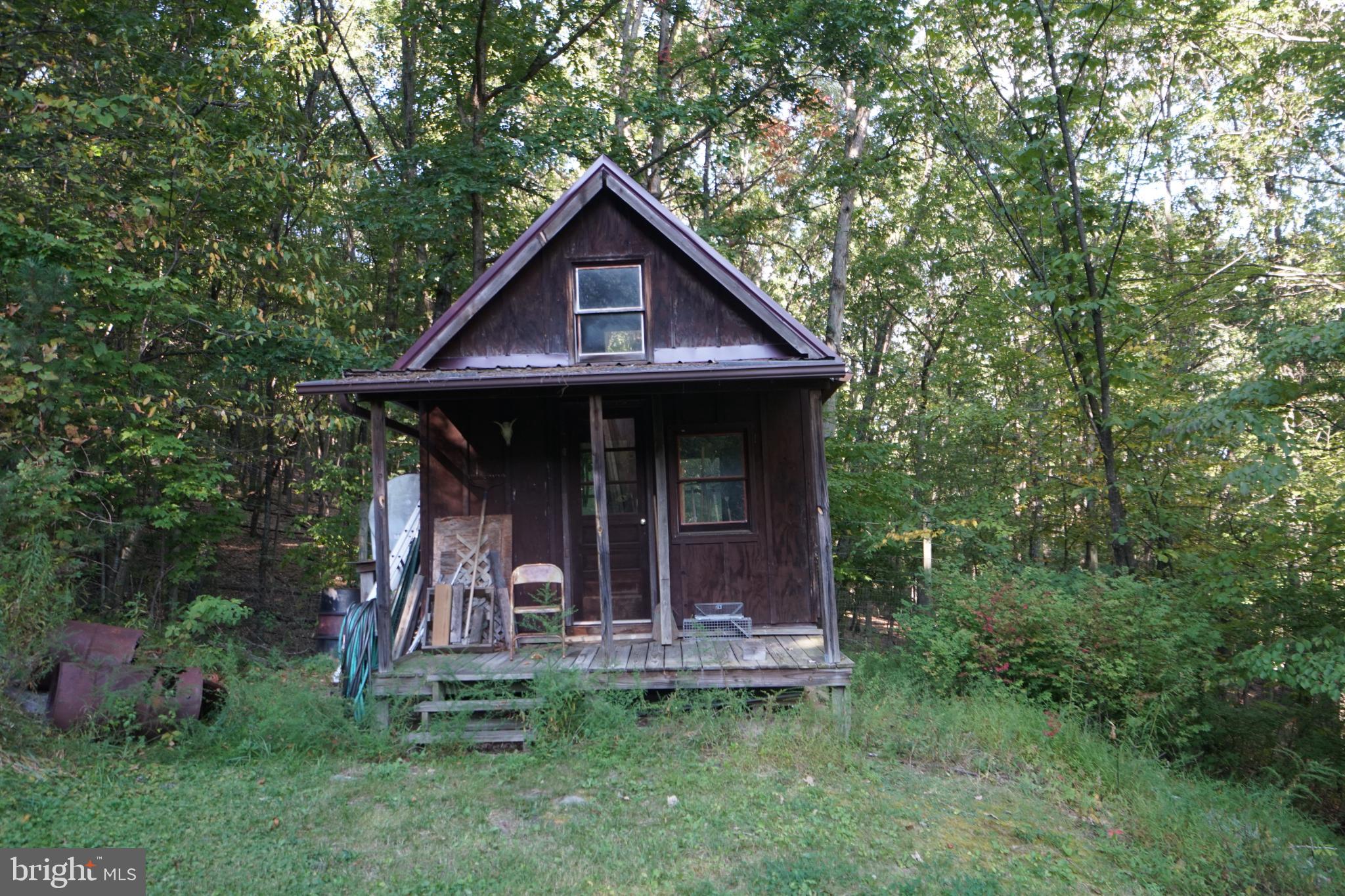 HIDDEN VALLEY - Residential