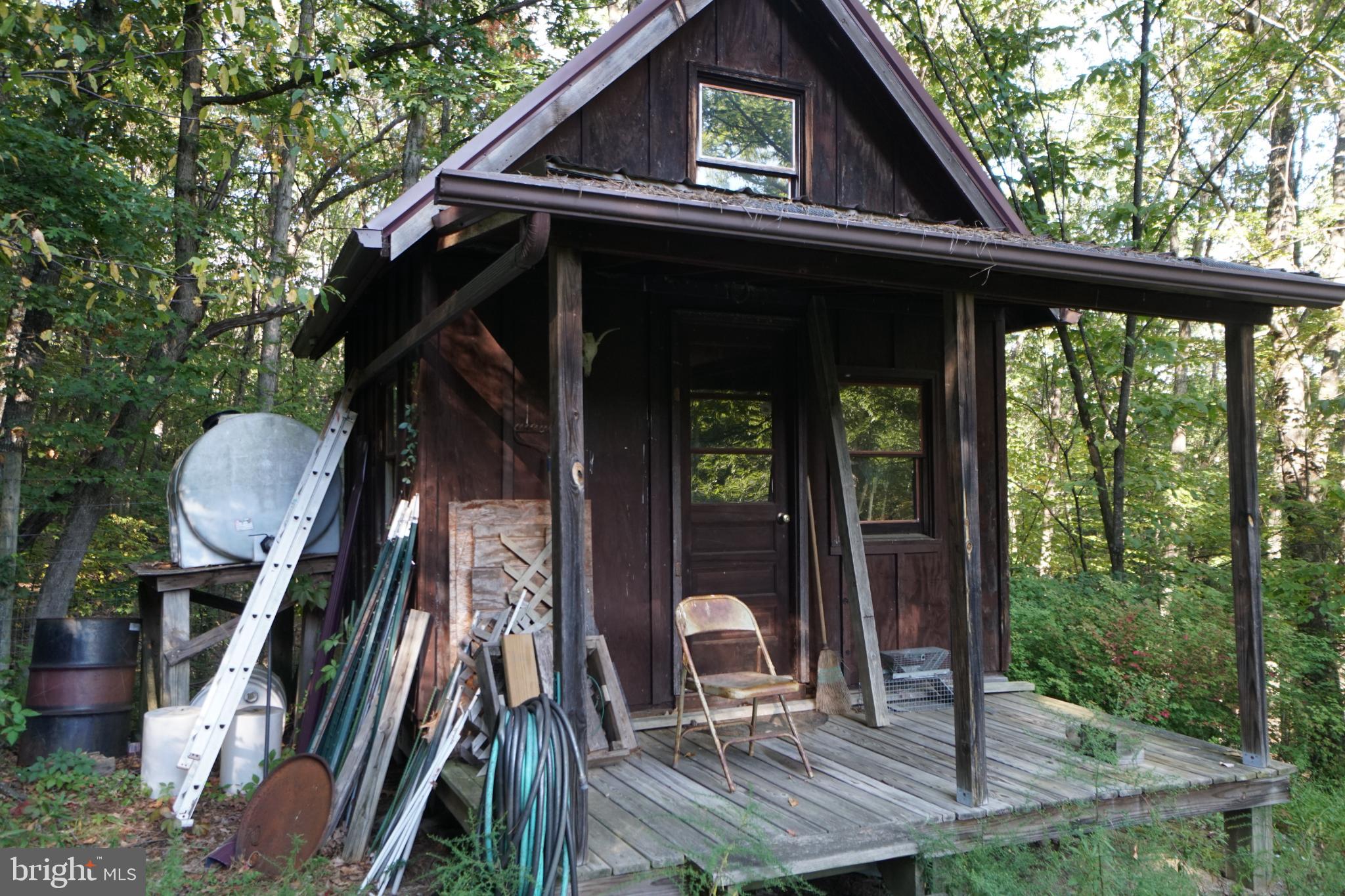 HIDDEN VALLEY - Residential