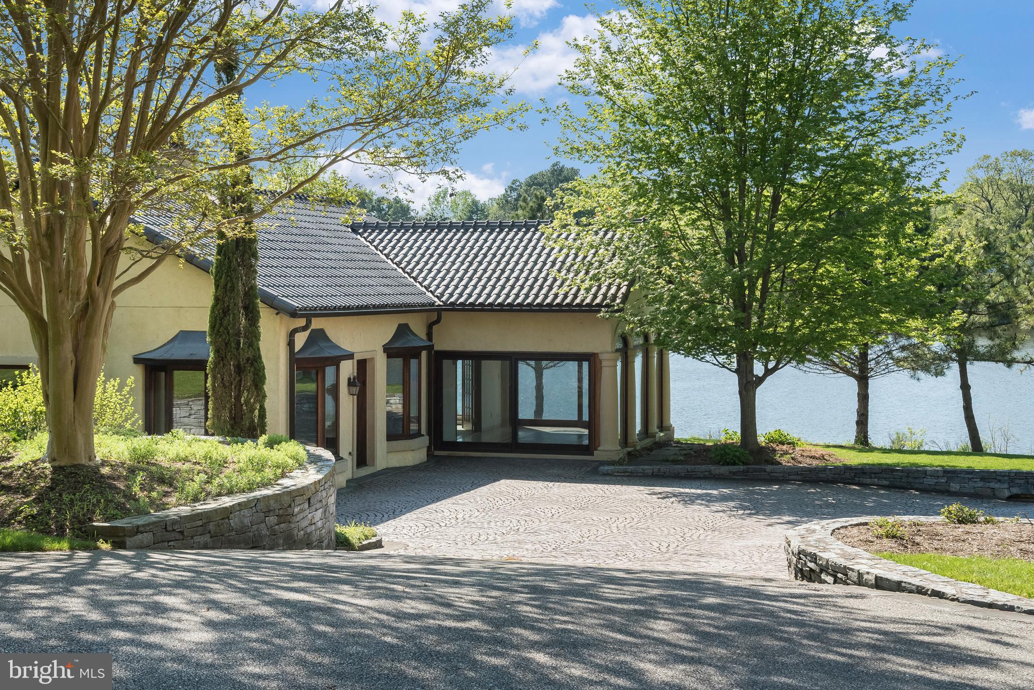 HARNESS CREEK - Residential