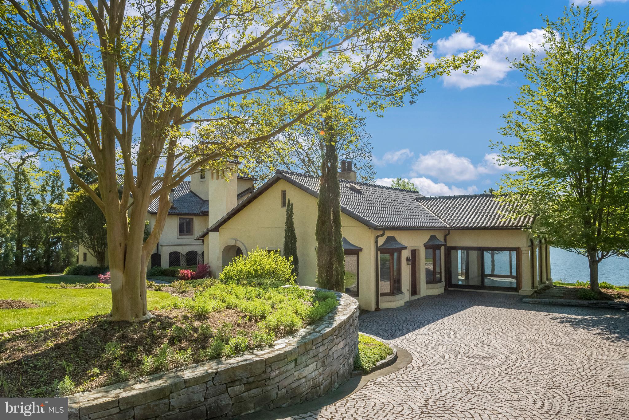 HARNESS CREEK - Residential