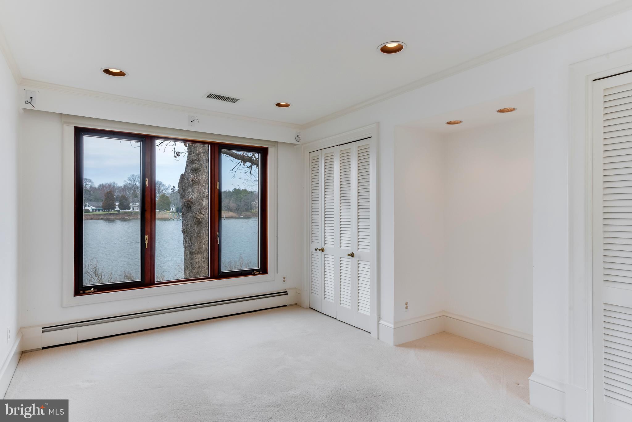 HARNESS CREEK - Residential