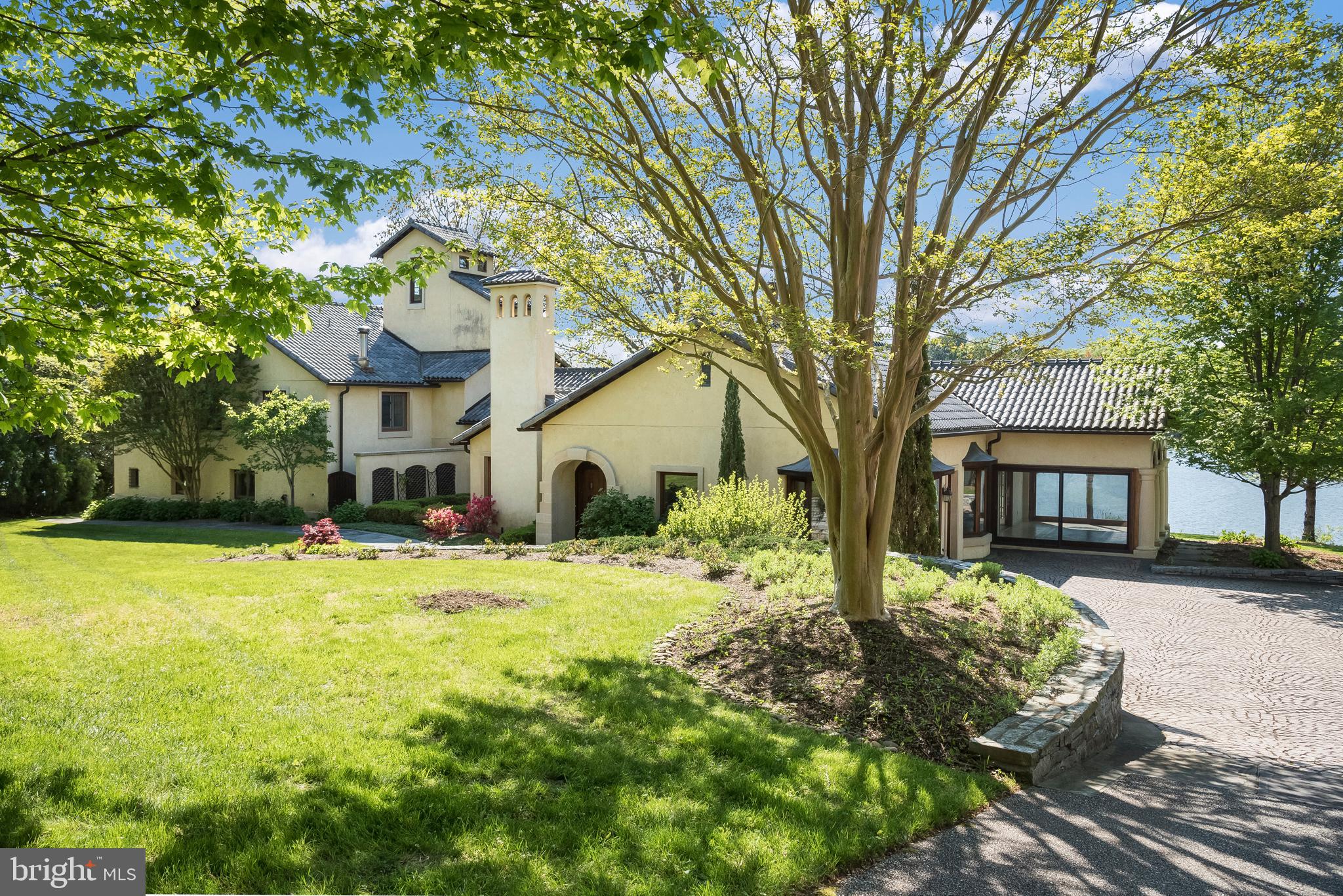 HARNESS CREEK - Residential