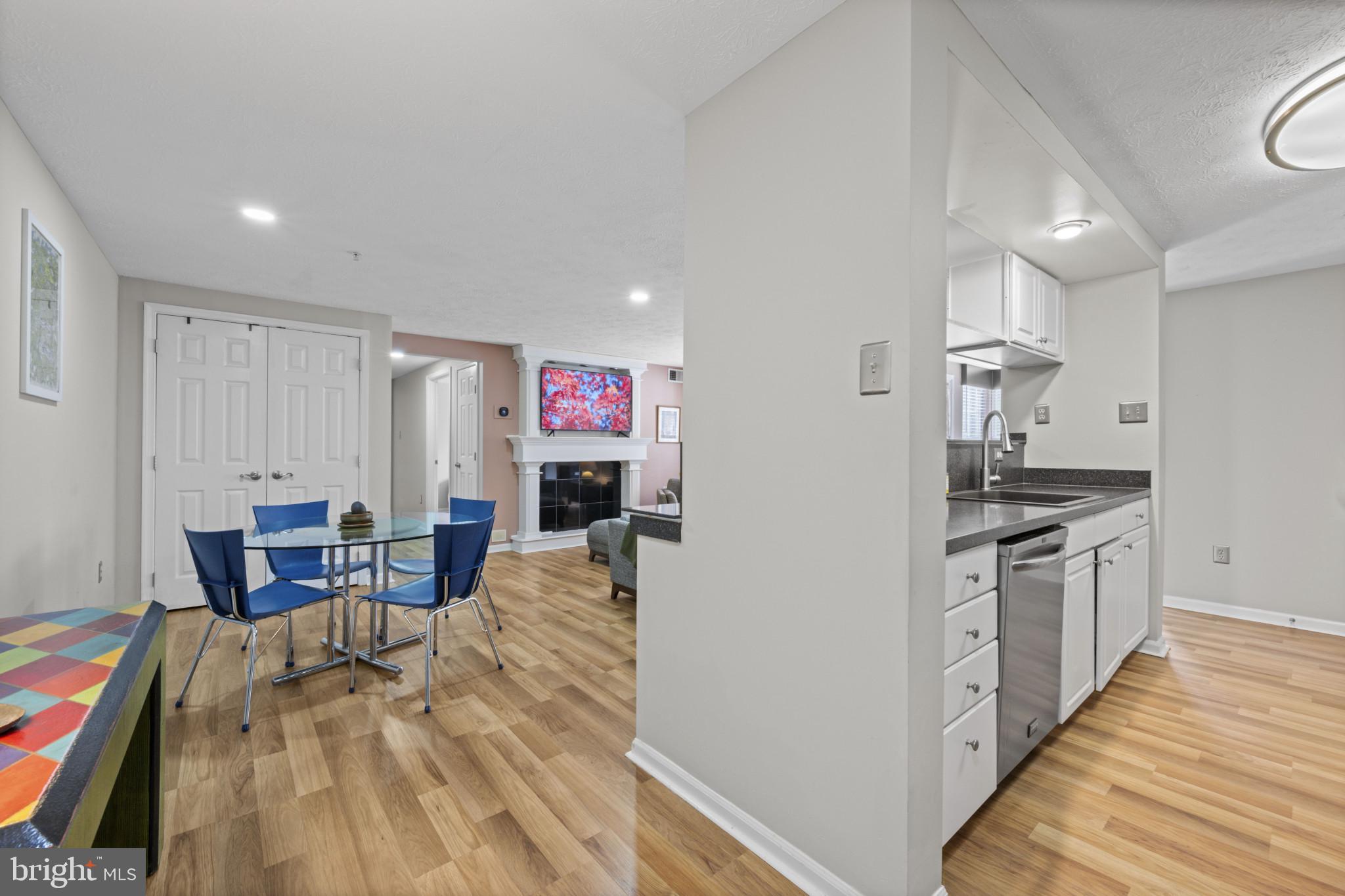 GREENSPRING EAST - Residential