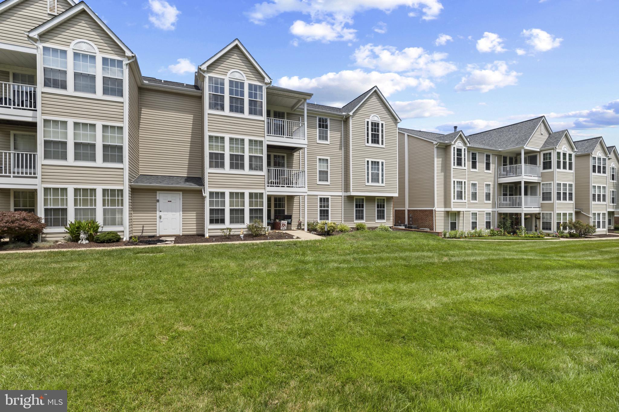 3113 KATEWOOD COURT 3113