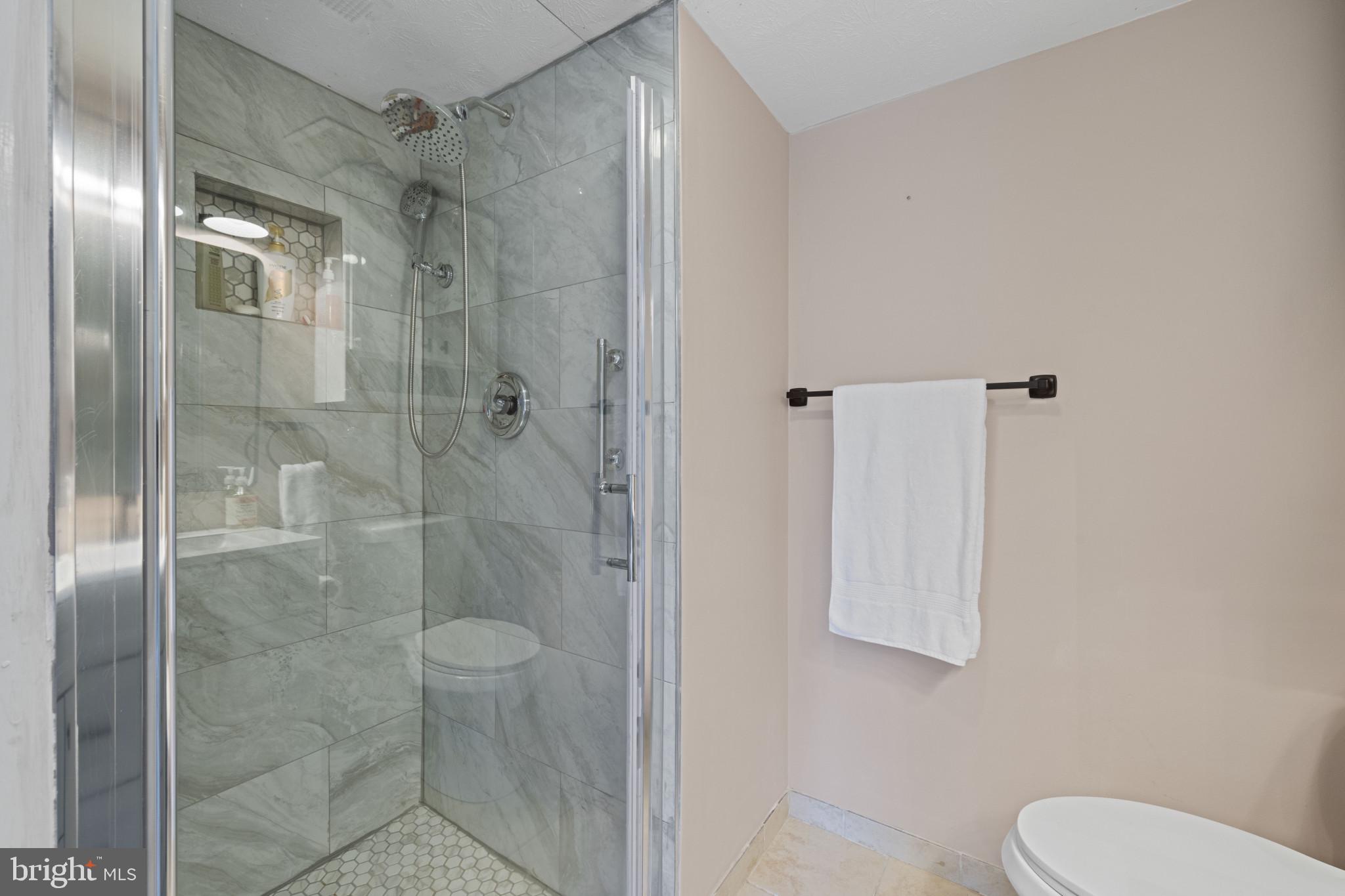 GREENSPRING EAST - Residential