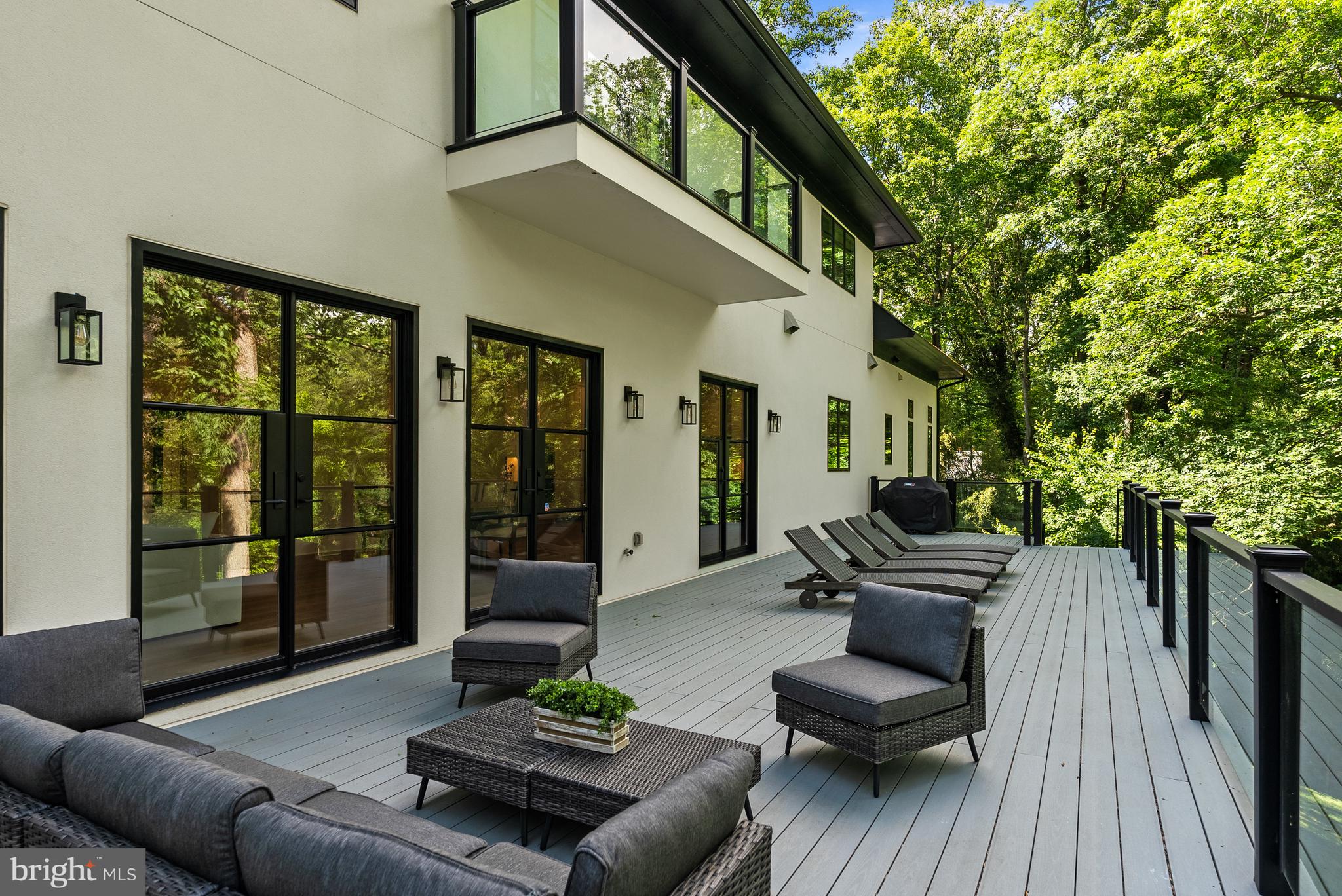 LANGLEY FOREST - Residential