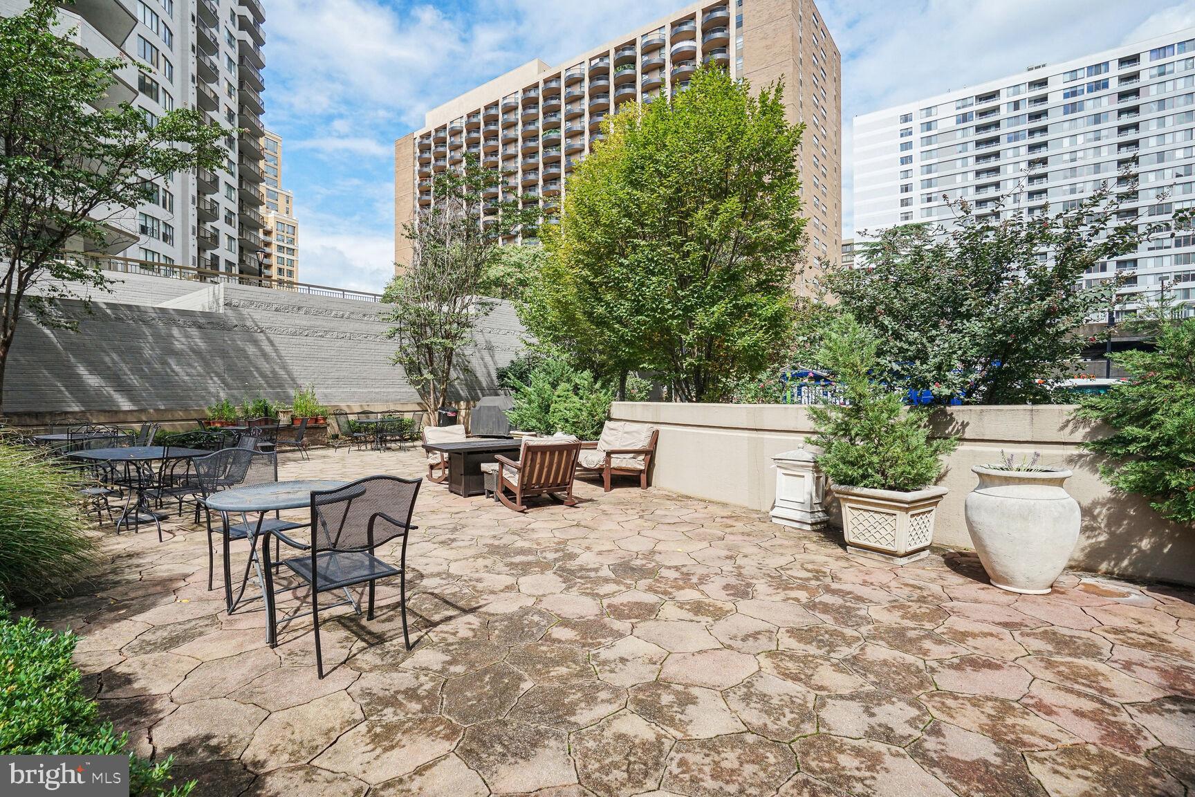 BELLA VISTA CONDOMINIUM - Residential